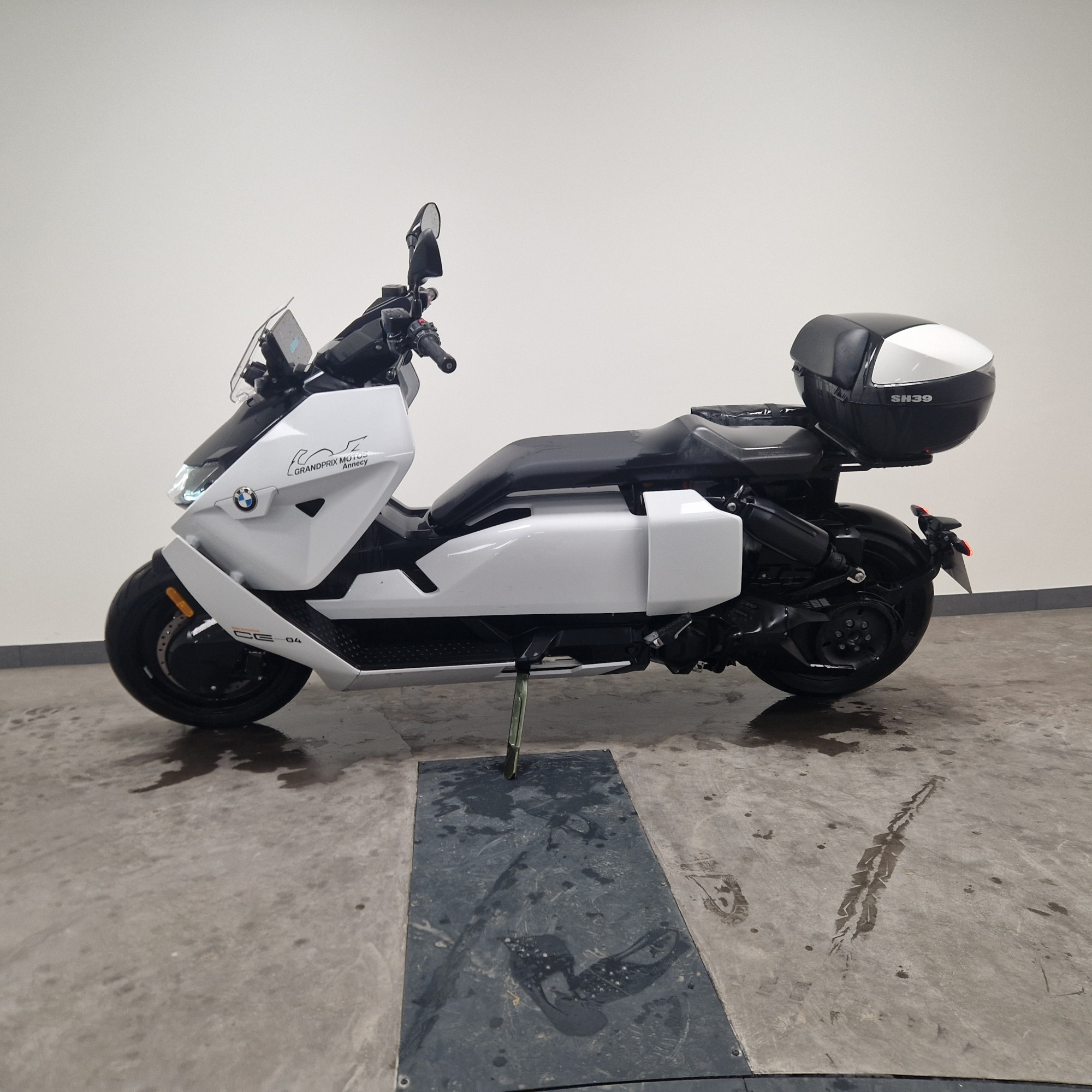 Annonce moto BMW CE 04