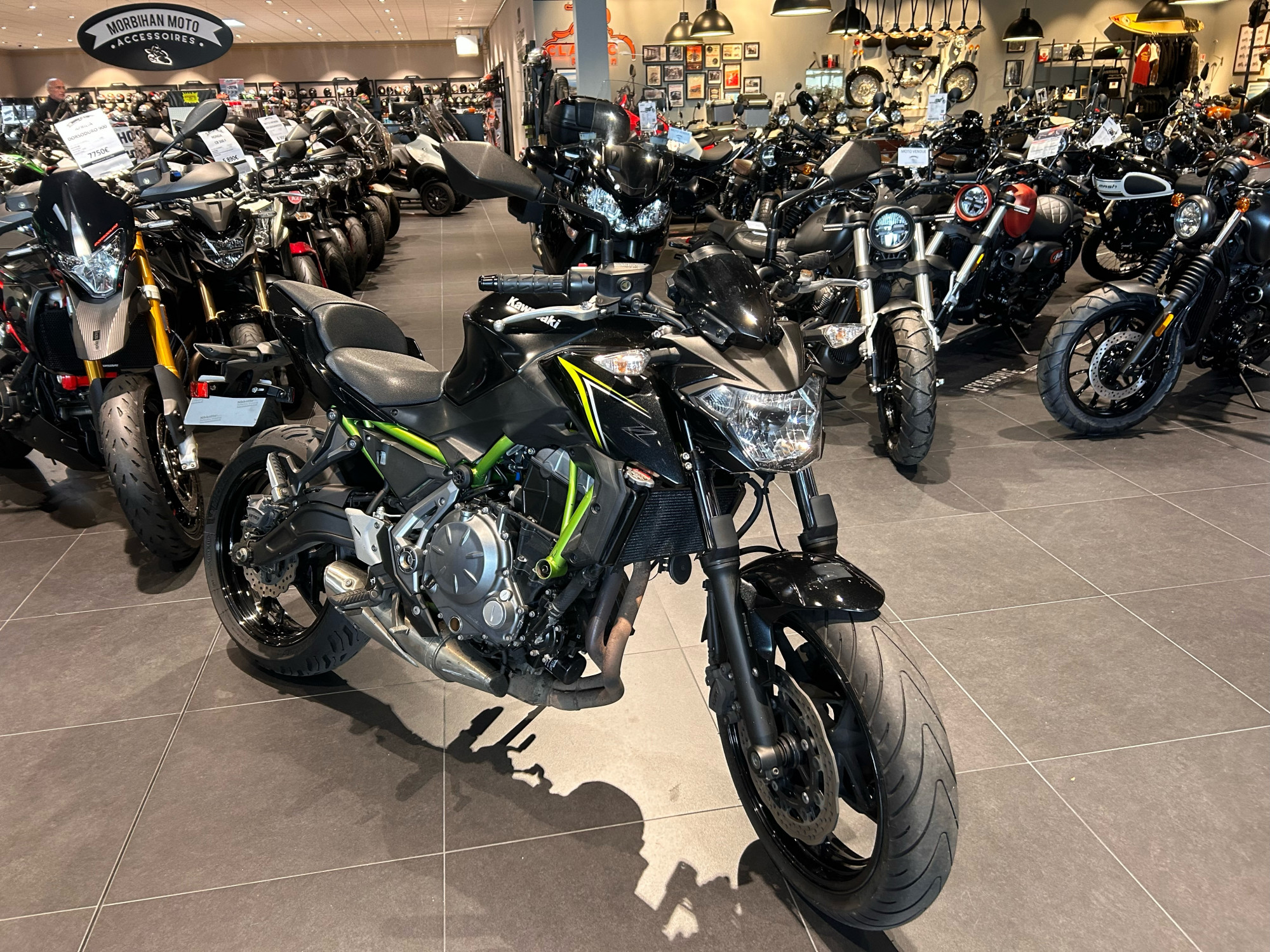 photo de KAWASAKI A1 650 occasion de couleur  en vente à Lorient n°2