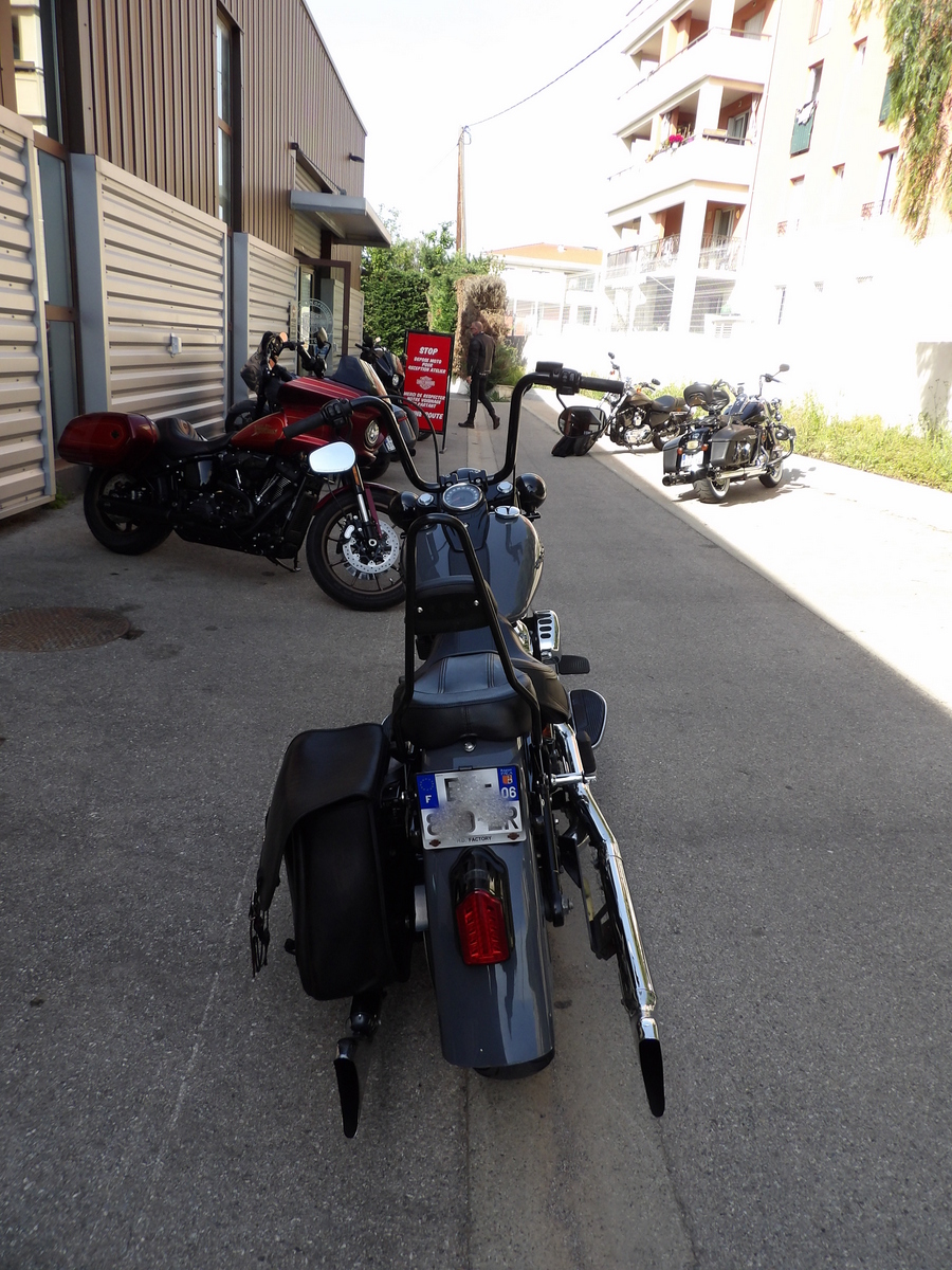 photo de HARLEY DAVIDSON SOFTAIL DELUXE 1745 1745 occasion de couleur  en vente à Cagnes Sur Mer n°2