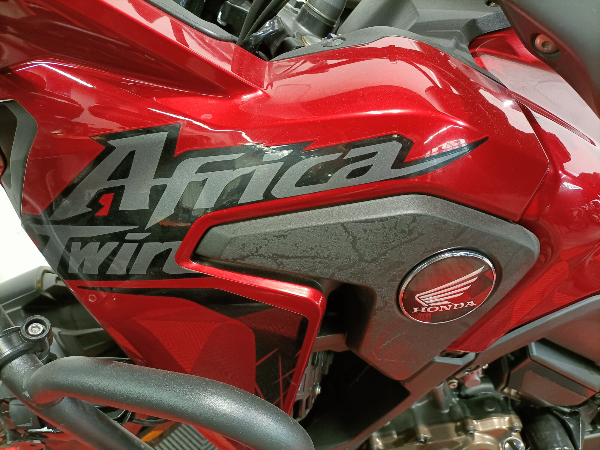 photo de HONDA AFRICA TWIN CRF1000D DCT 1000 occasion de couleur  en vente à Nimes n°3