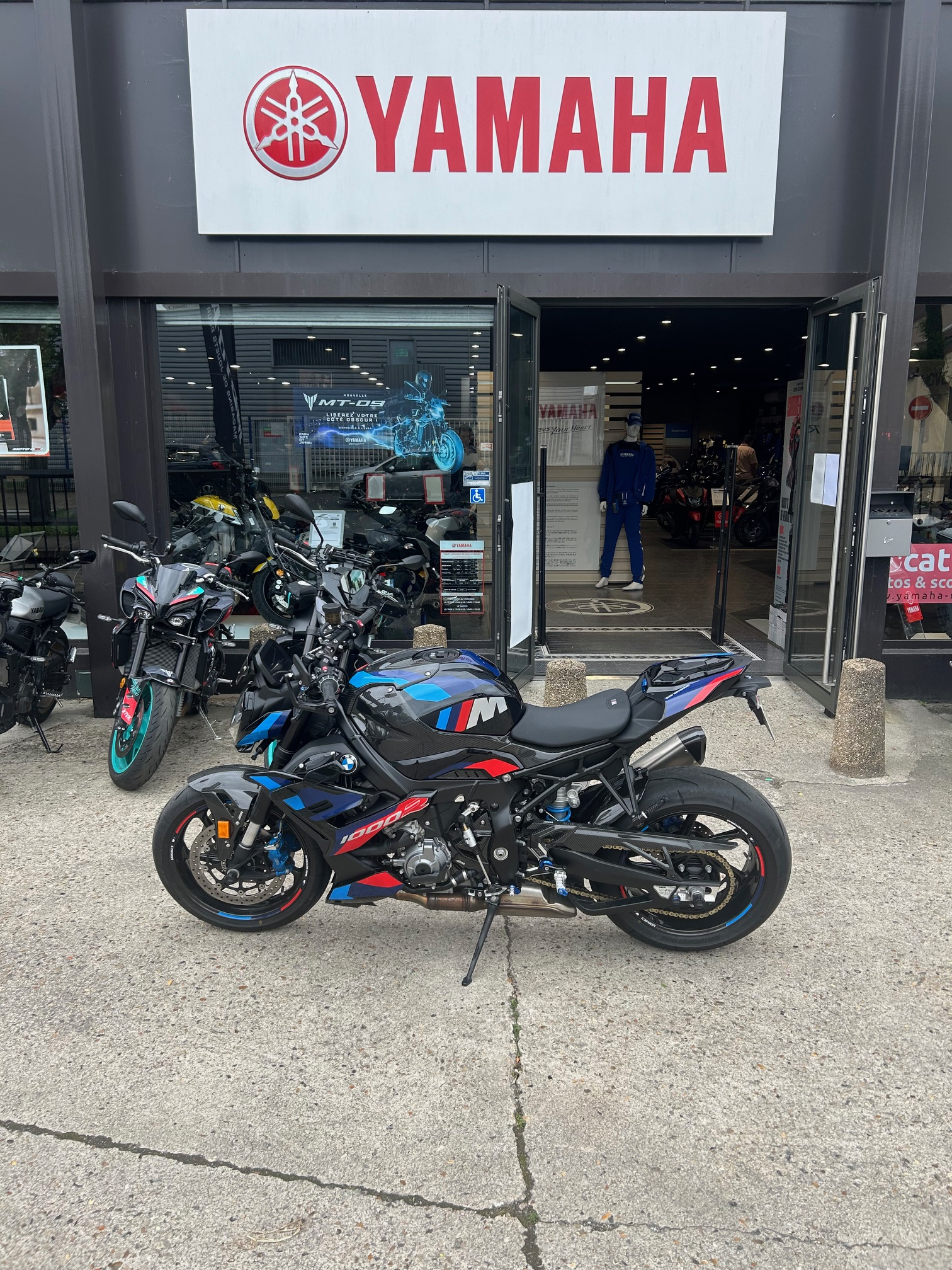 photo de BMW M 1000 R 1000 occasion de couleur  en vente   Conflans Ste Honorine