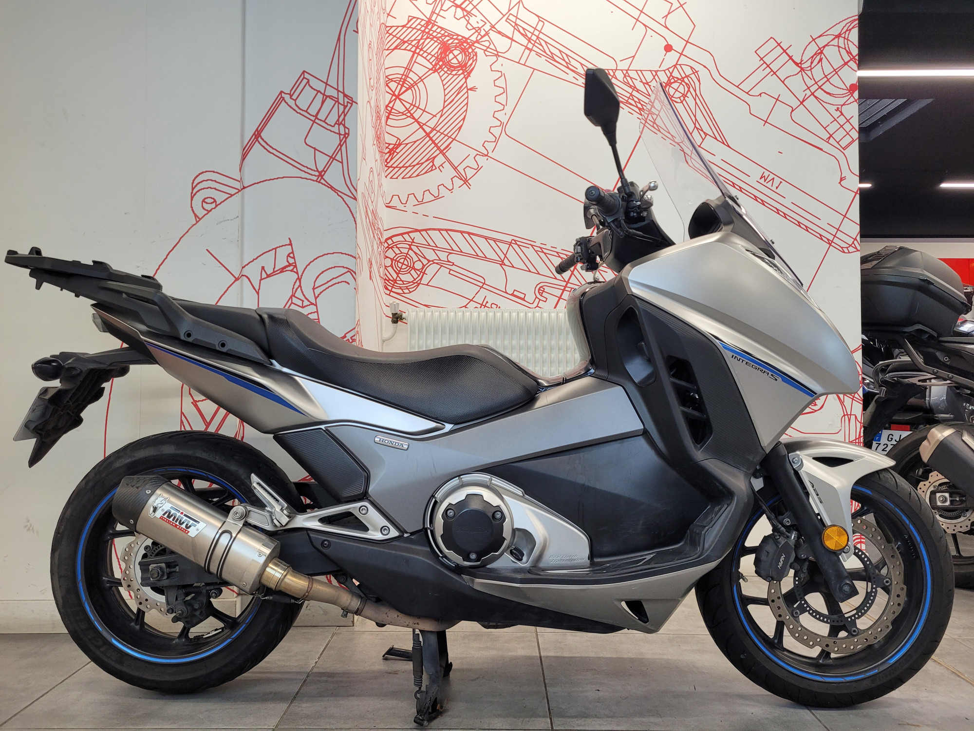 Annonce moto Honda INTEGRA 750 S