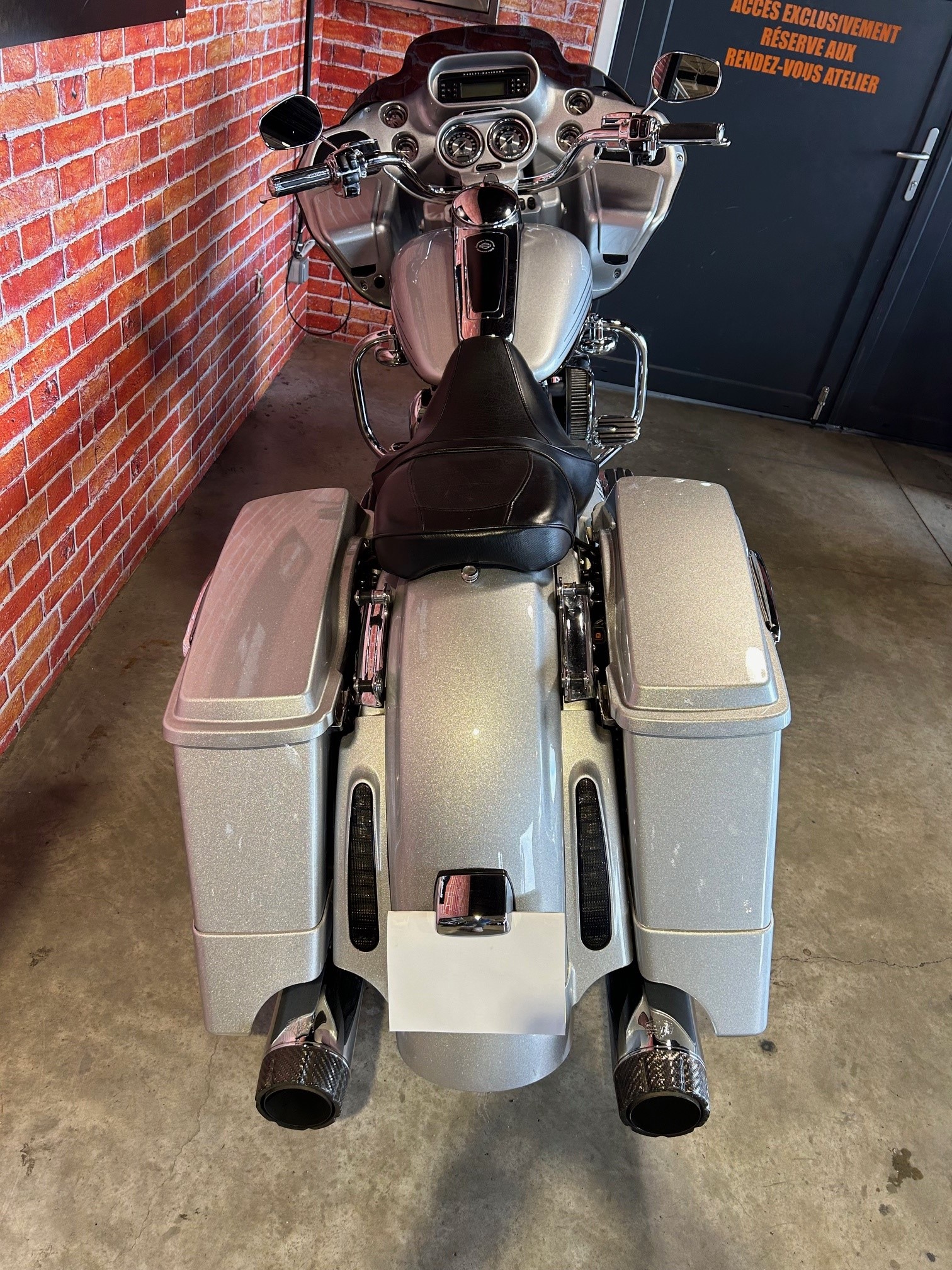 photo de HARLEY DAVIDSON TOURING ROAD GLIDE 1800 CVO 1800 occasion de couleur  en vente à Fegersheim n°3