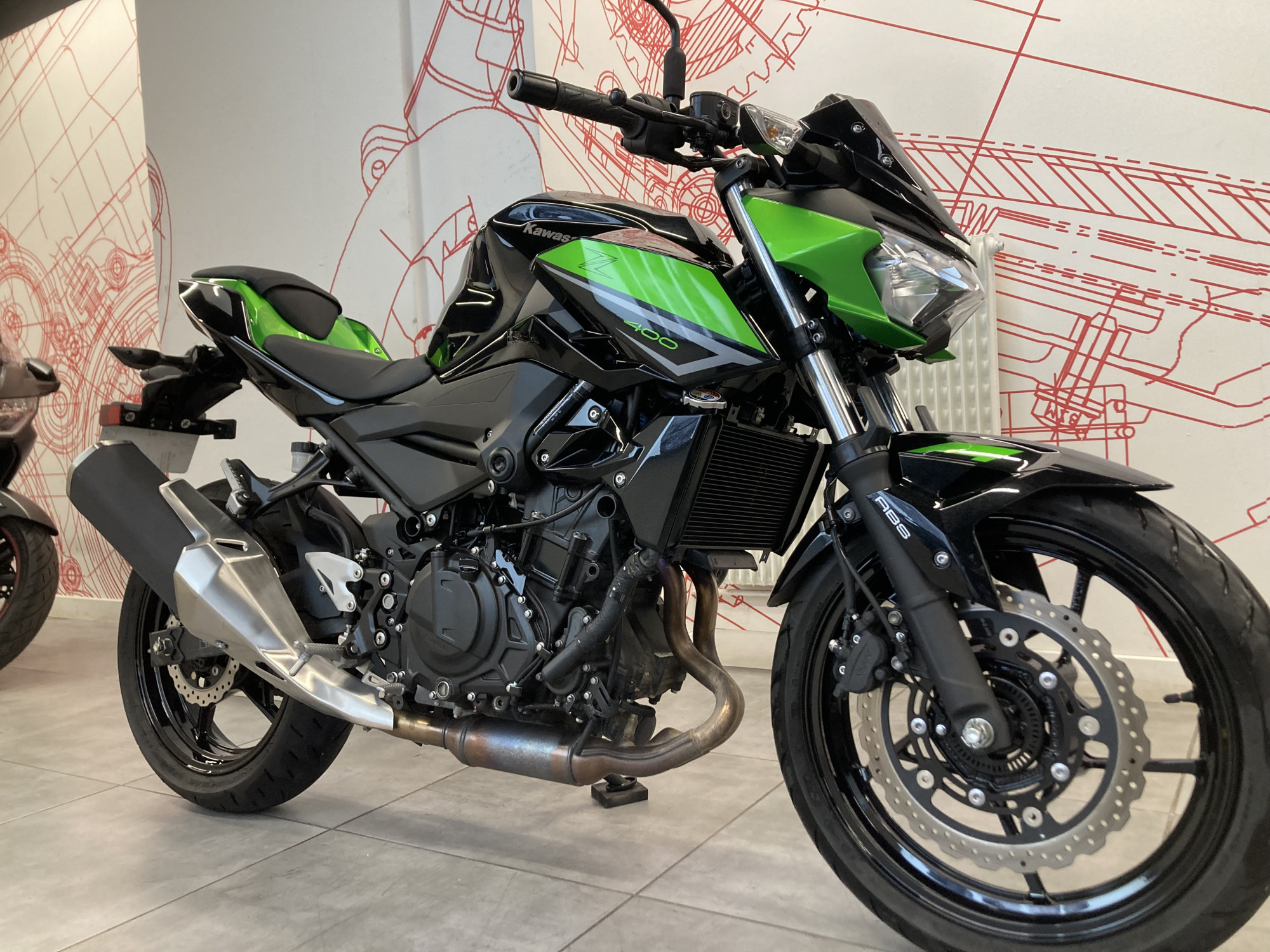 photo de KAWASAKI Z400 399 occasion de couleur  en vente à Paris 12 n°1