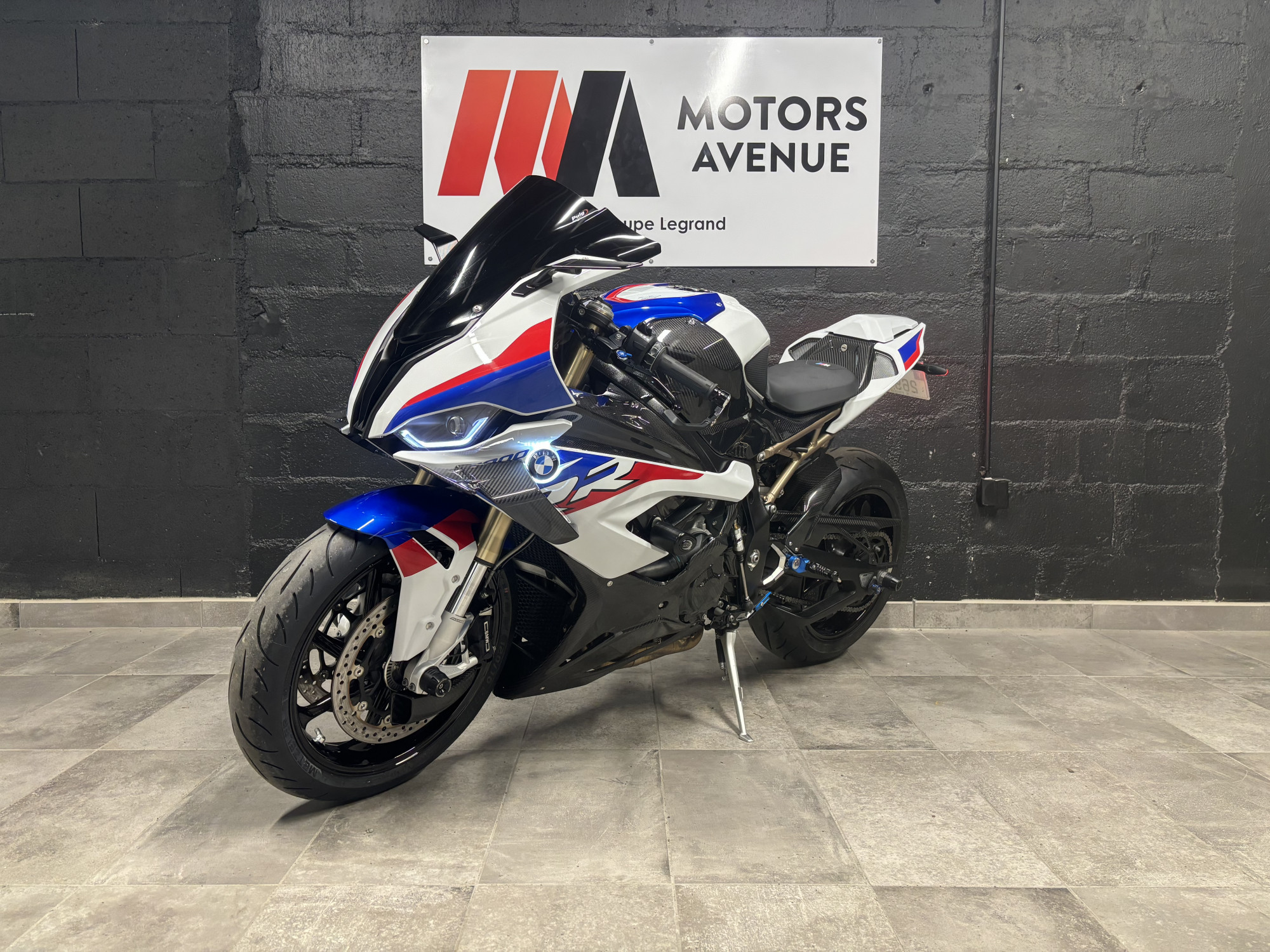 photo de BMW S 1000 RR 1000 occasion de couleur  en vente à Tours n°2