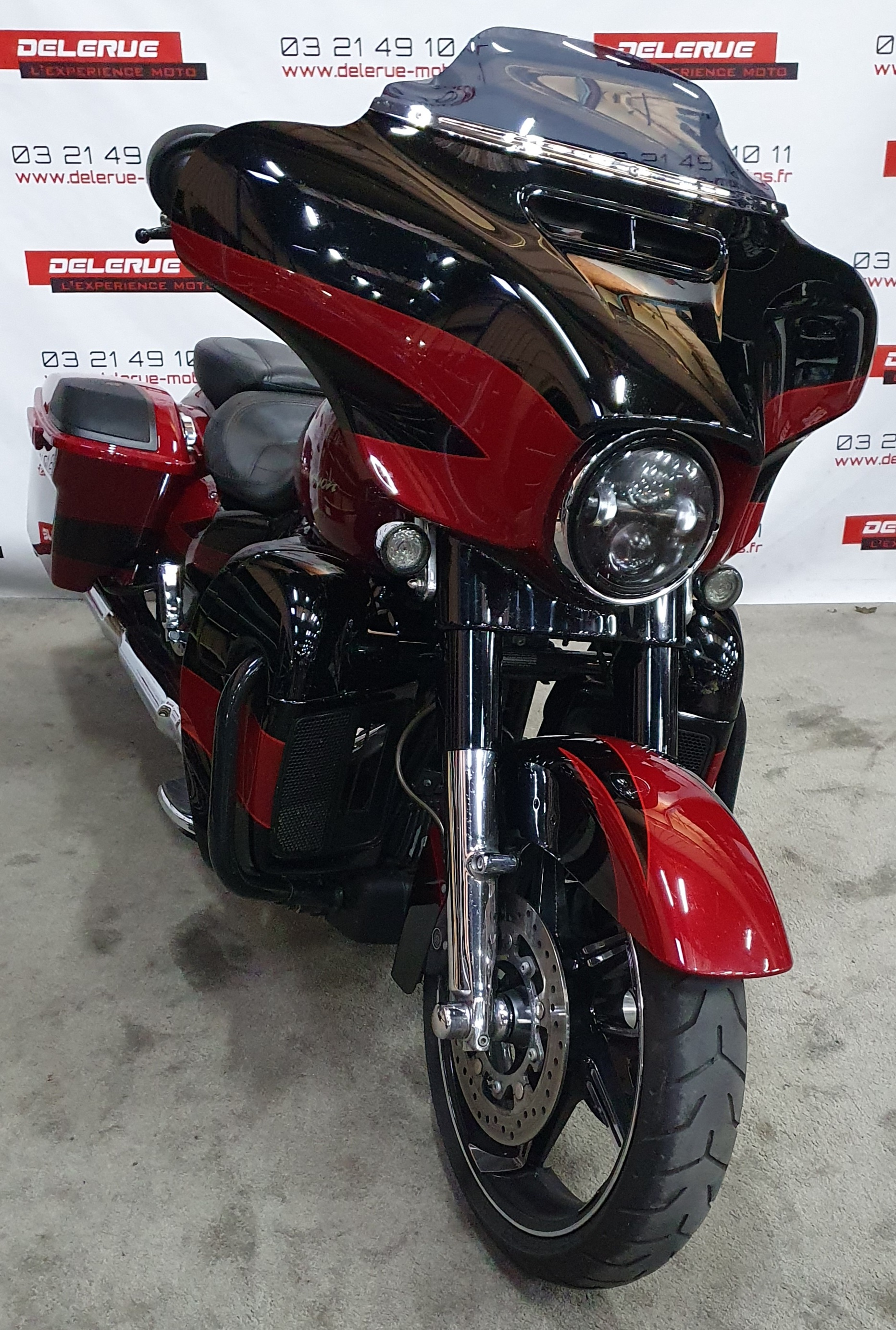 photo de HARLEY DAVIDSON TOURING STREET GLIDE 1868 CVO 1868 occasion de couleur  en vente à Noyelles Sous Lens n°1