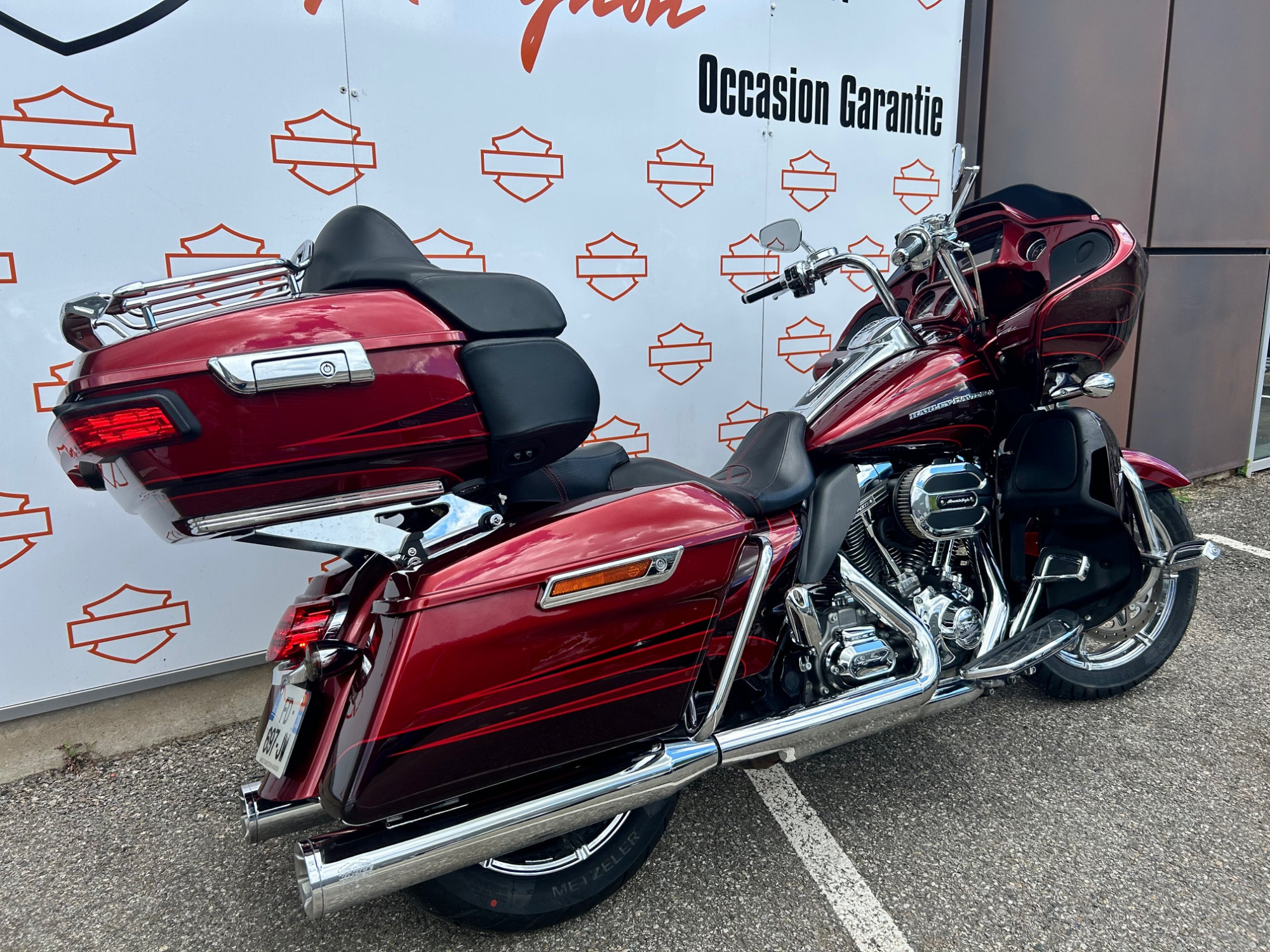 photo de HARLEY DAVIDSON TOURING ROAD GLIDE 1800 ULTRA CV 1800 occasion de couleur  en vente à Rochefort Du Gard n°3