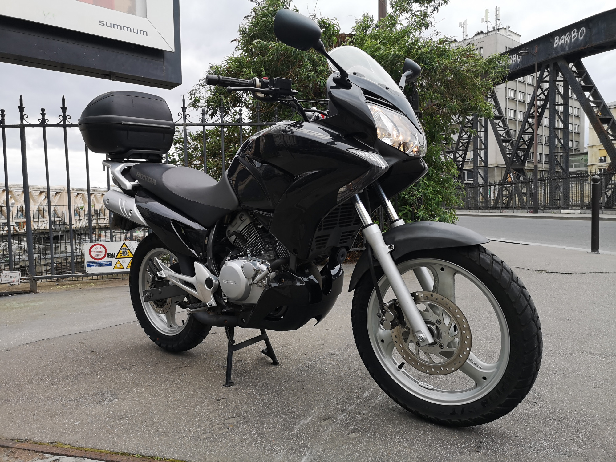 Annonce moto Honda VARADERO 125