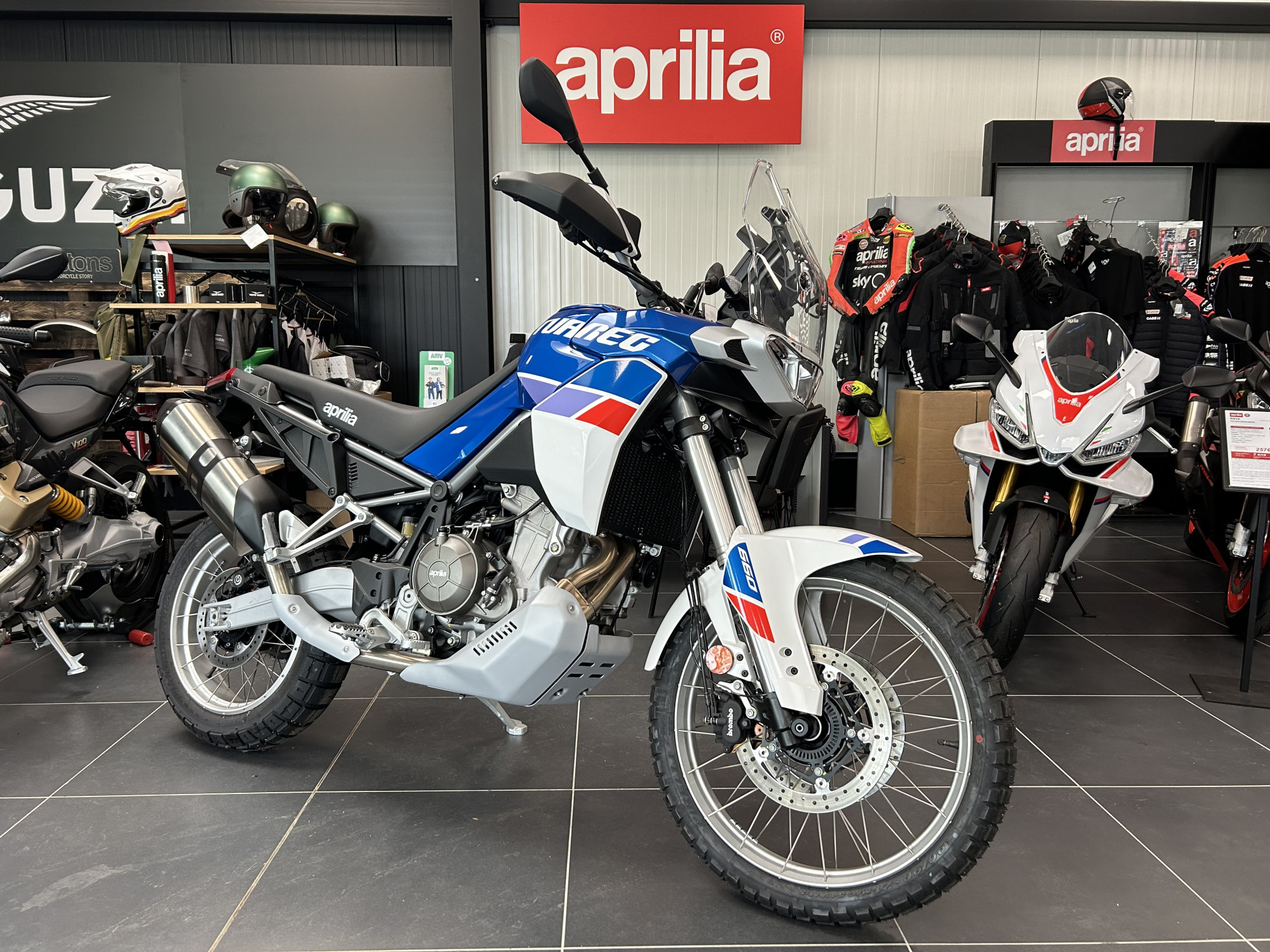 photo de APRILIA TUAREG 660 659 occasion de couleur  en vente à Chalon Sur Saone n°1