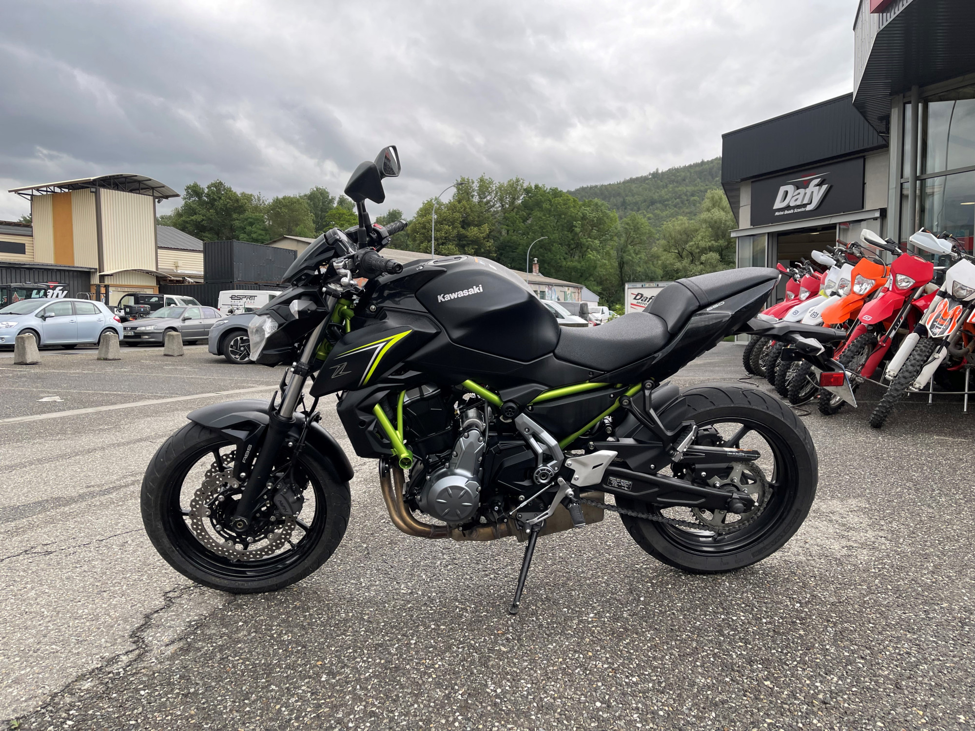 photo de KAWASAKI Z650 - Z650 650 occasion de couleur  en vente à Gap n°2