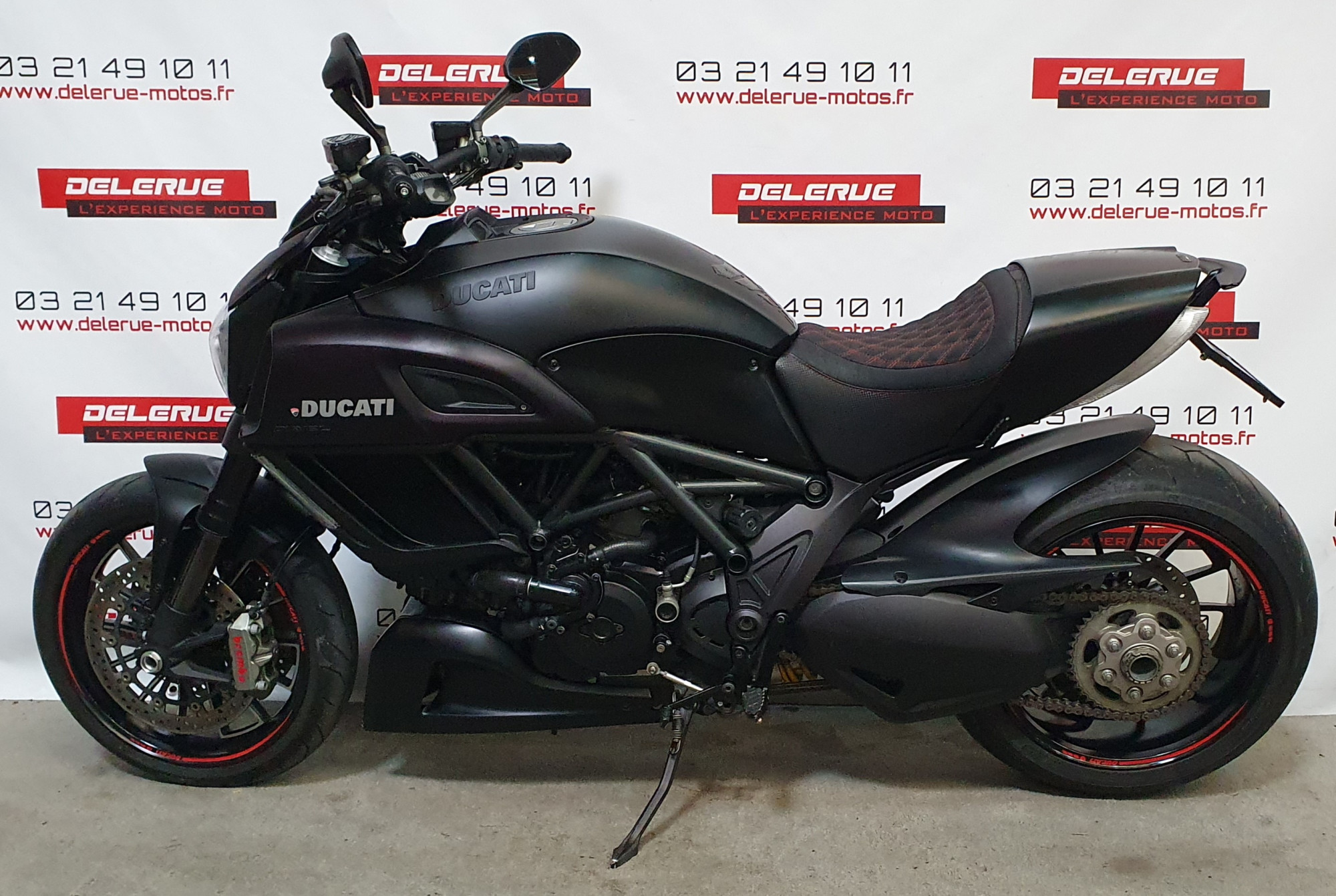 photo de DUCATI DIAVEL 1198 occasion de couleur  en vente à Noyelles Sous Lens n°2