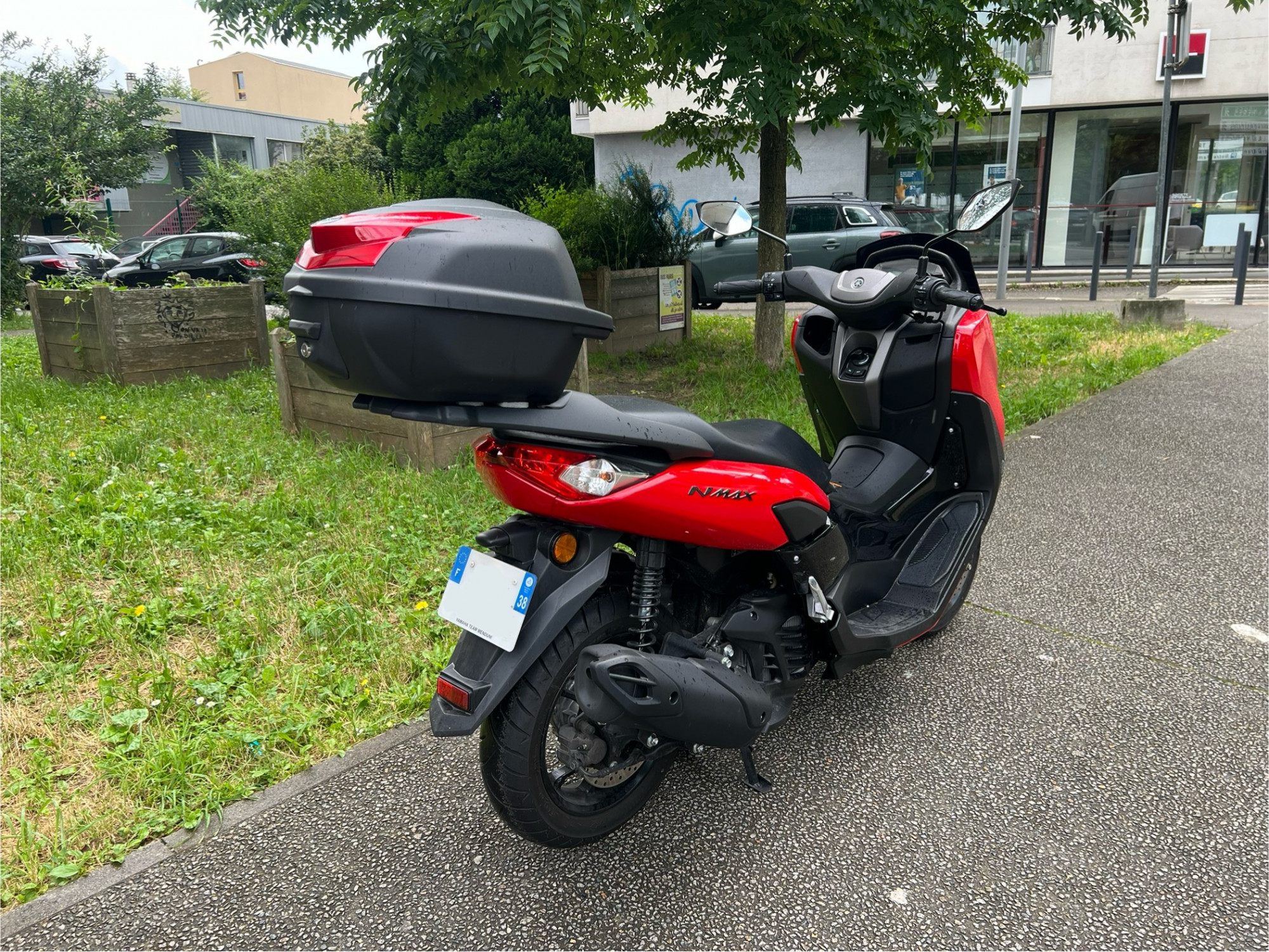 photo de YAMAHA NMAX 125 125 occasion de couleur  en vente à Grenoble n°3