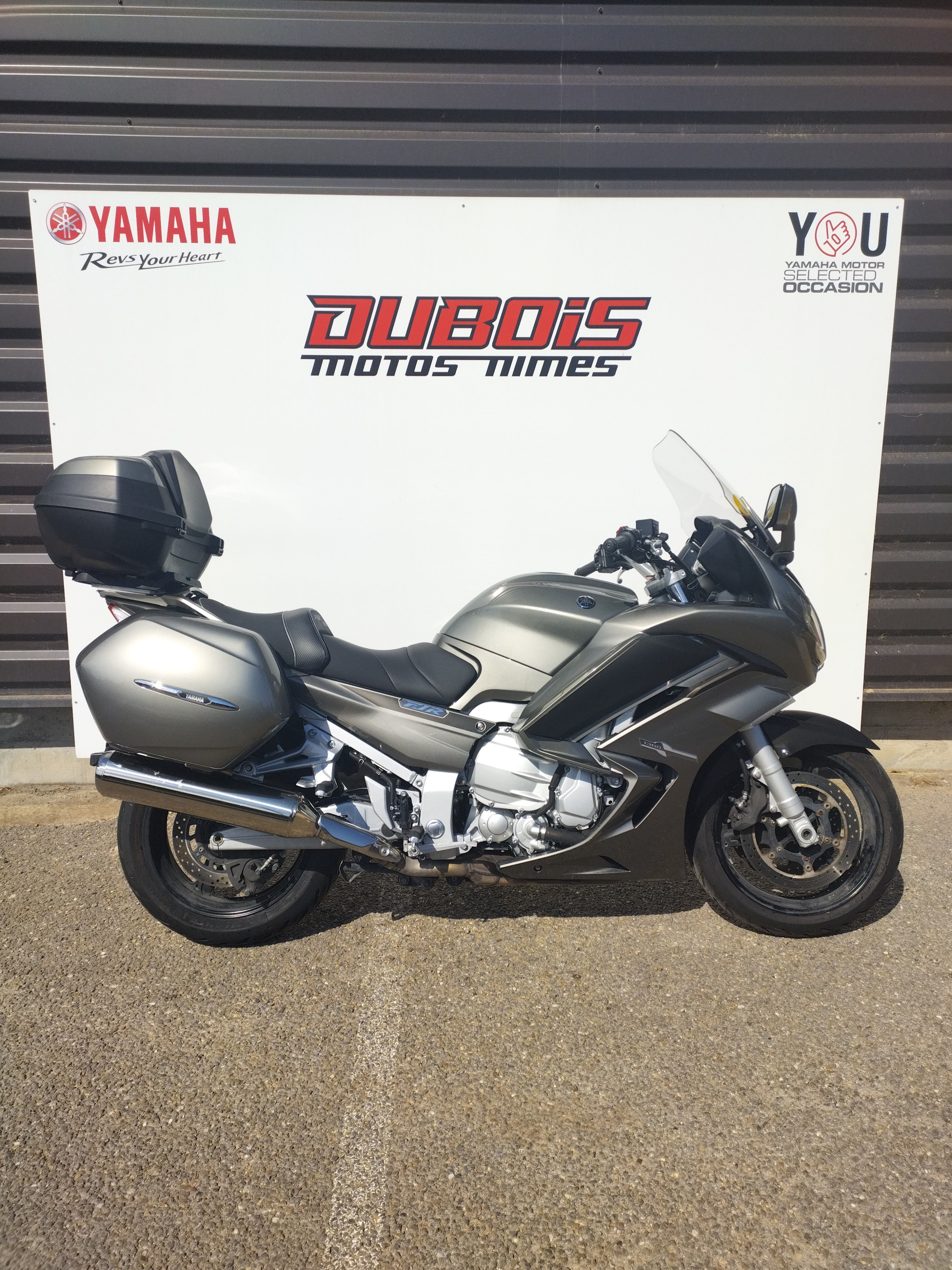 photo de YAMAHA FJR 1300 occasion de couleur  en vente à Nimes n°3