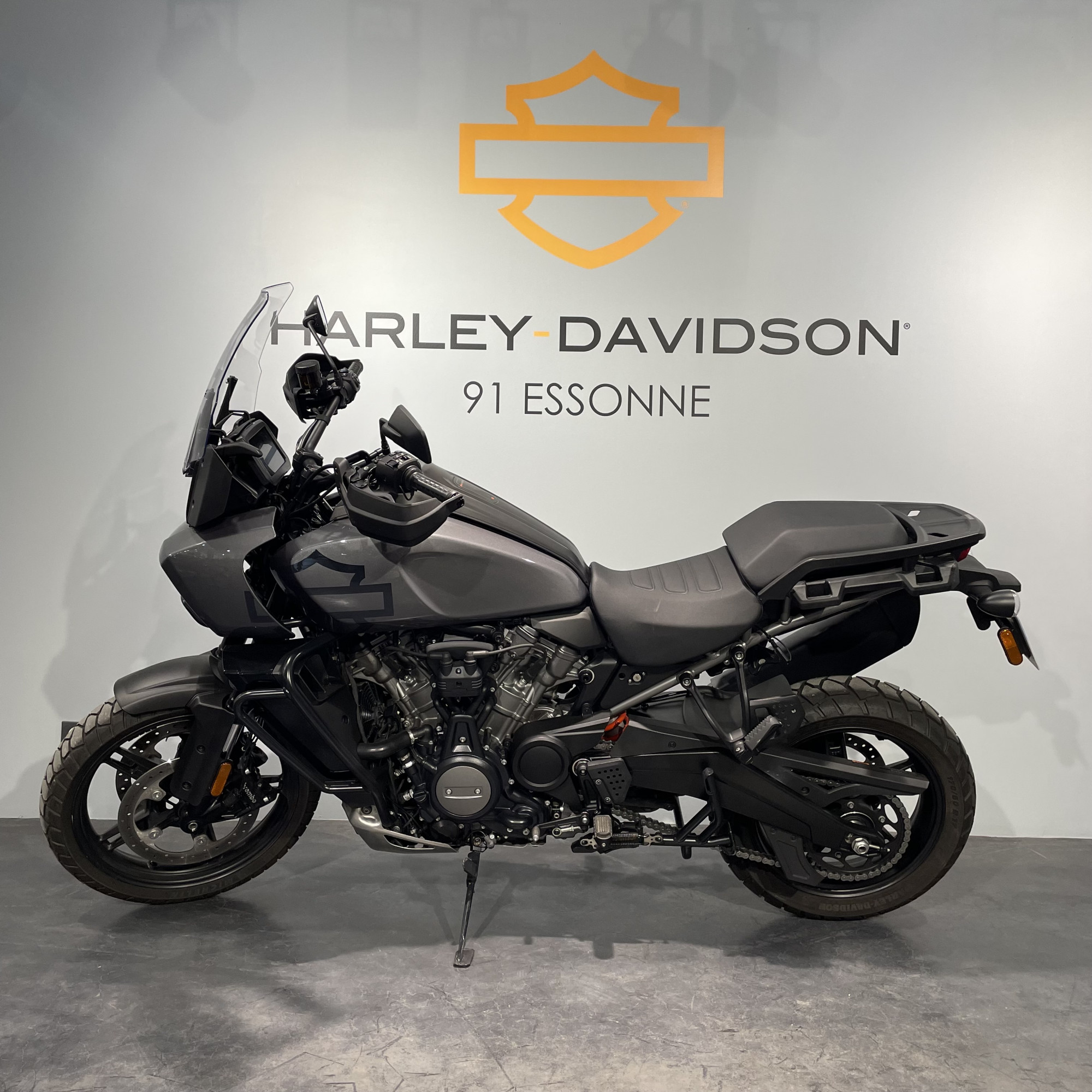 photo de HARLEY DAVIDSON ADVENTURE PAN AMERICA 1250 SPECI 1250 occasion de couleur  en vente à Ballainvilliers n°2