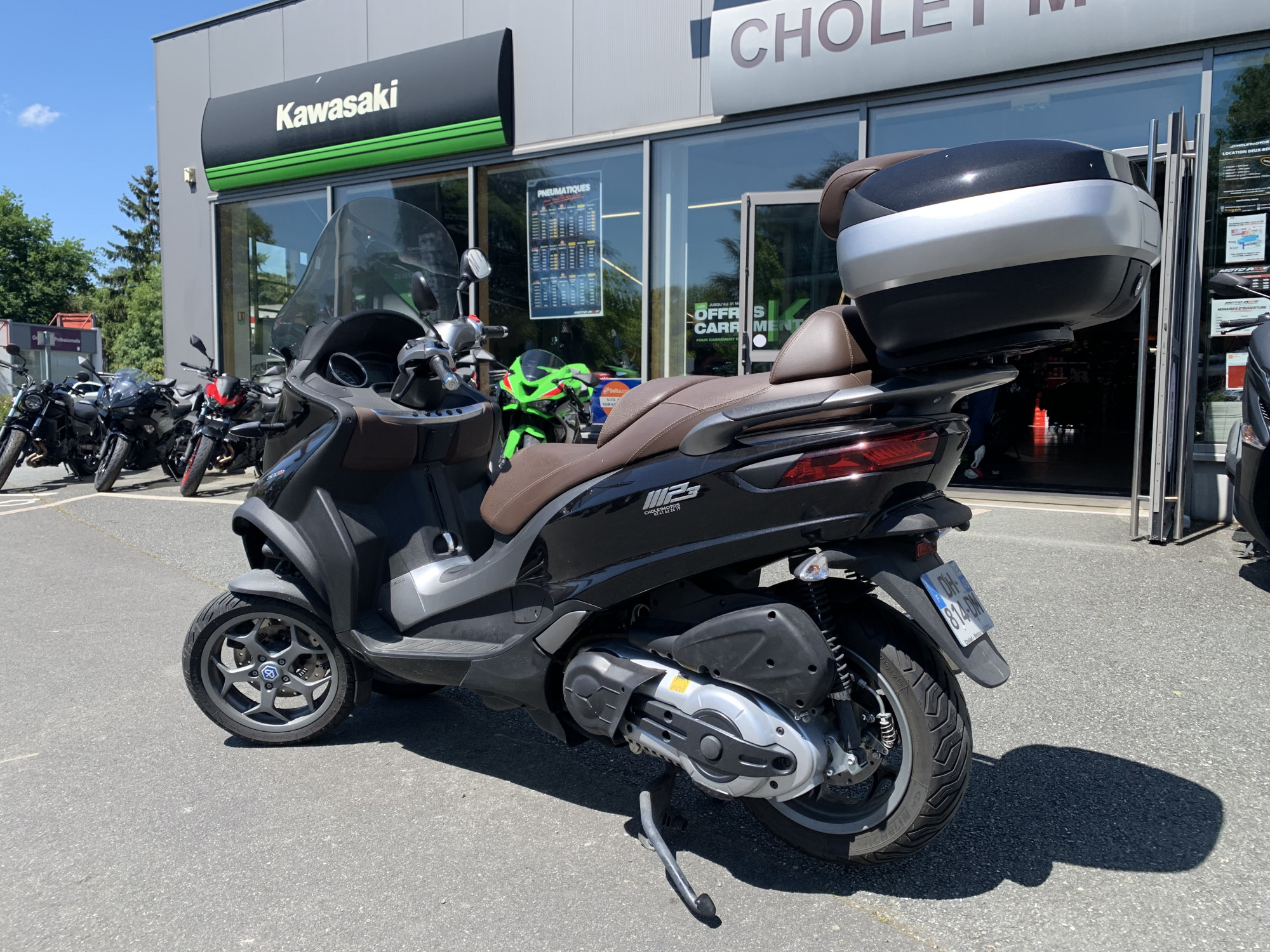 photo de PIAGGIO MP3 500LT BUSINESS 500 occasion de couleur  en vente à Cholet n°3