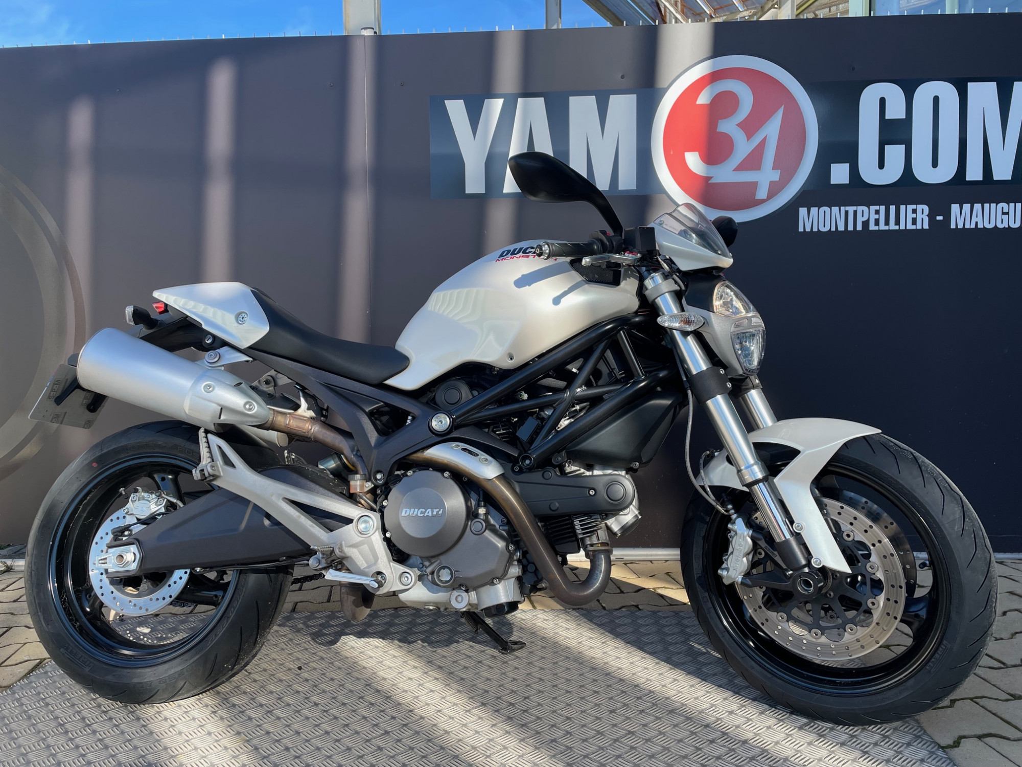 Annonce moto Ducati 696 MONSTER