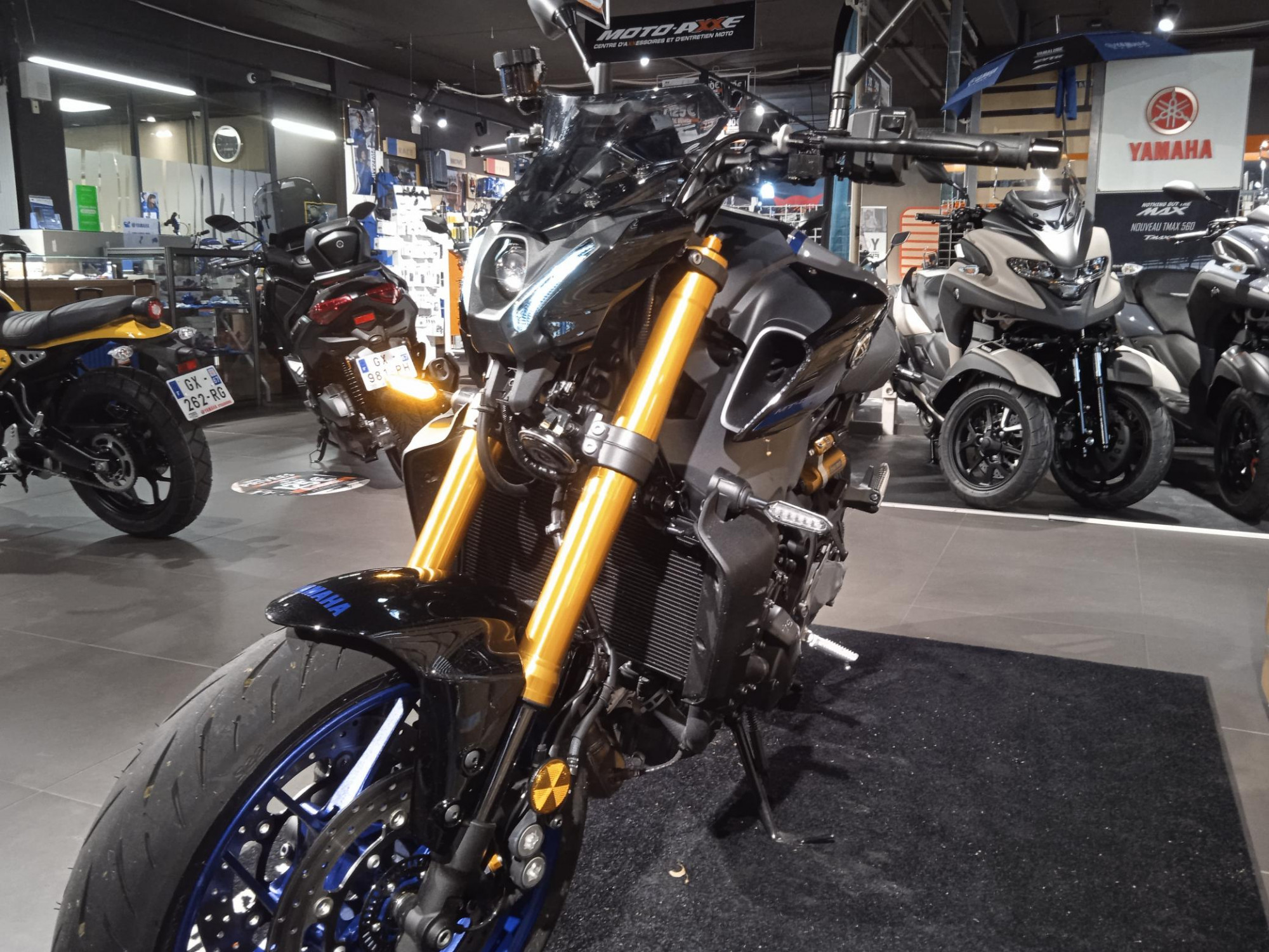 photo de YAMAHA MT09 SP 47.5 CH 900 occasion de couleur  en vente à Strasbourg n°3