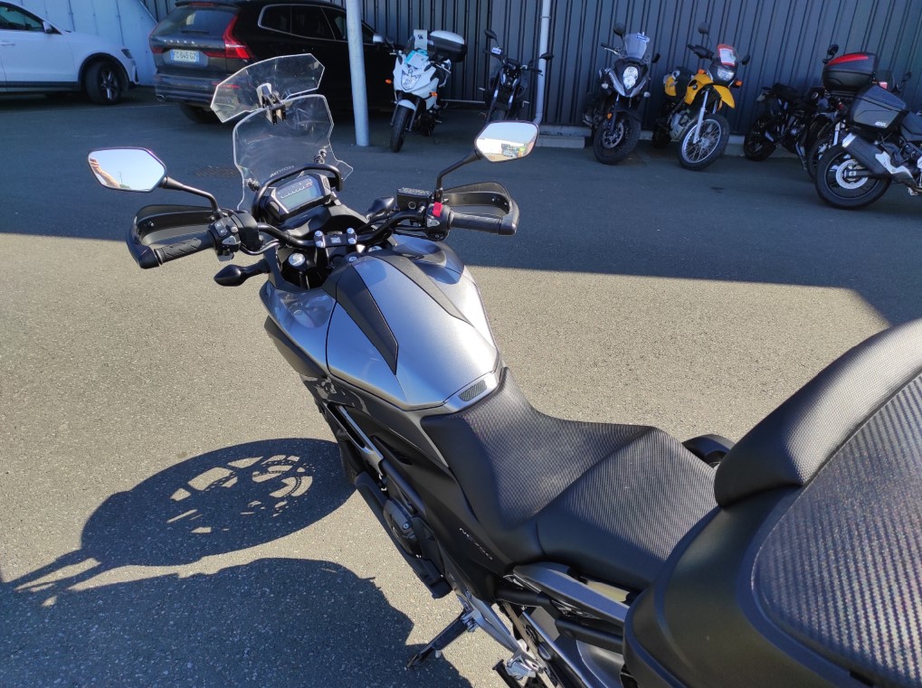 photo de HONDA NC 750 X 750 occasion de couleur  en vente à Tregueux n°1