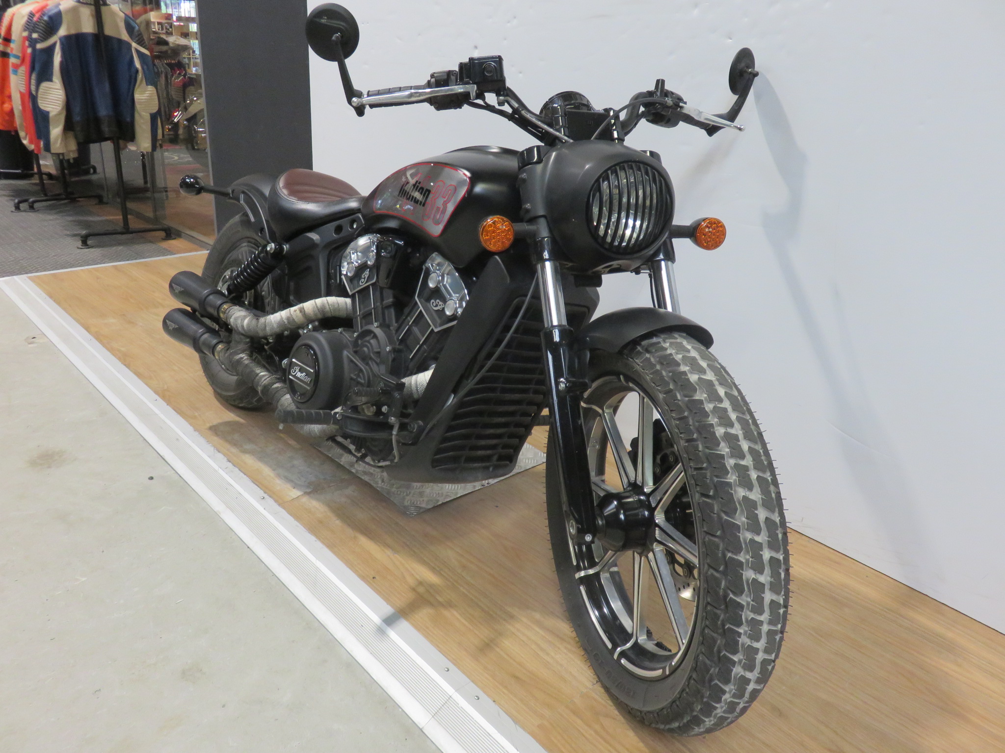 photo de INDIAN SCOUT BOBBER 1200 occasion de couleur  en vente à Limonest n°3