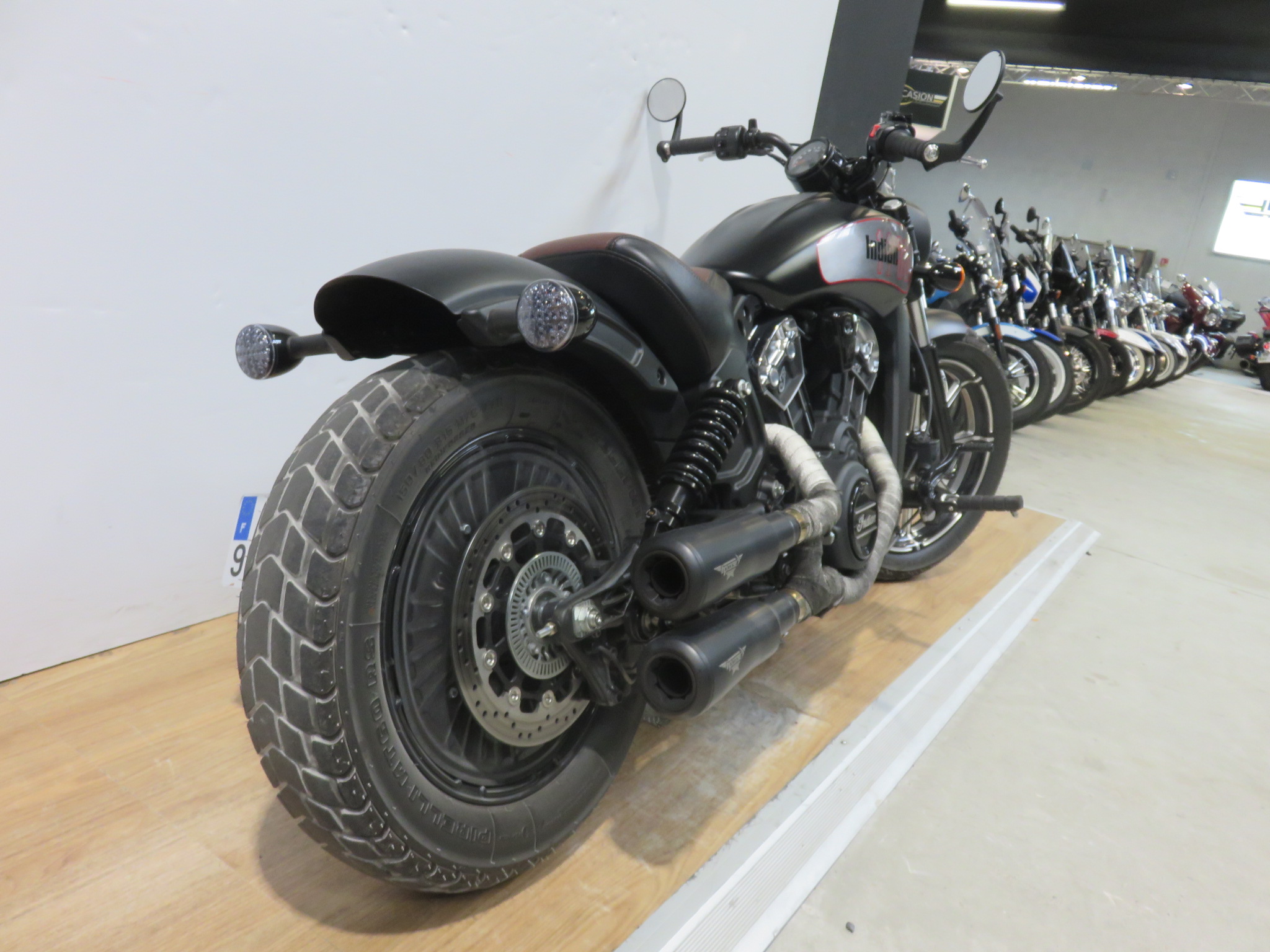 photo de INDIAN SCOUT BOBBER 1200 occasion de couleur  en vente à Limonest n°2