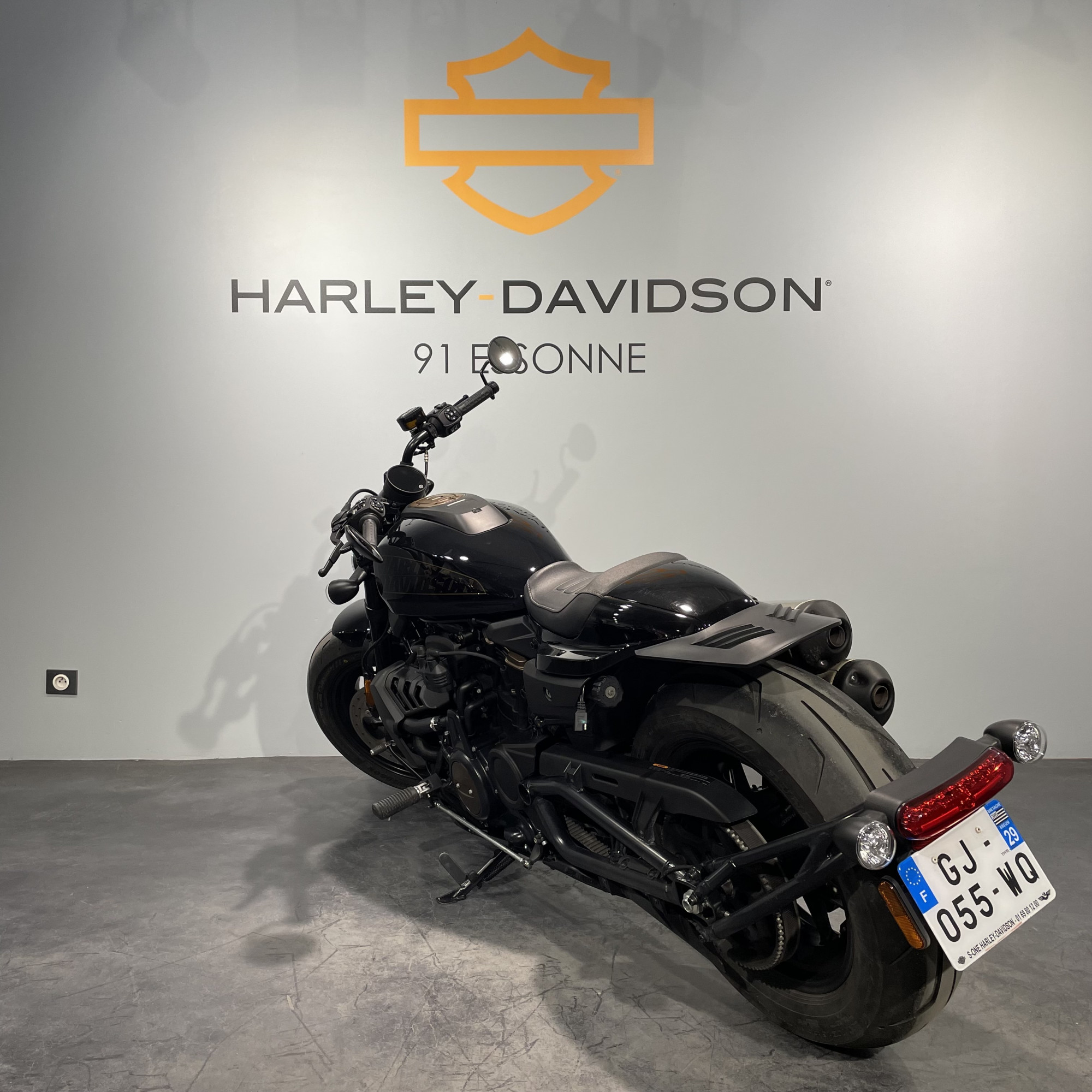 photo de HARLEY DAVIDSON SPORTSTER 1250 S 1250 occasion de couleur  en vente à Ballainvilliers n°3