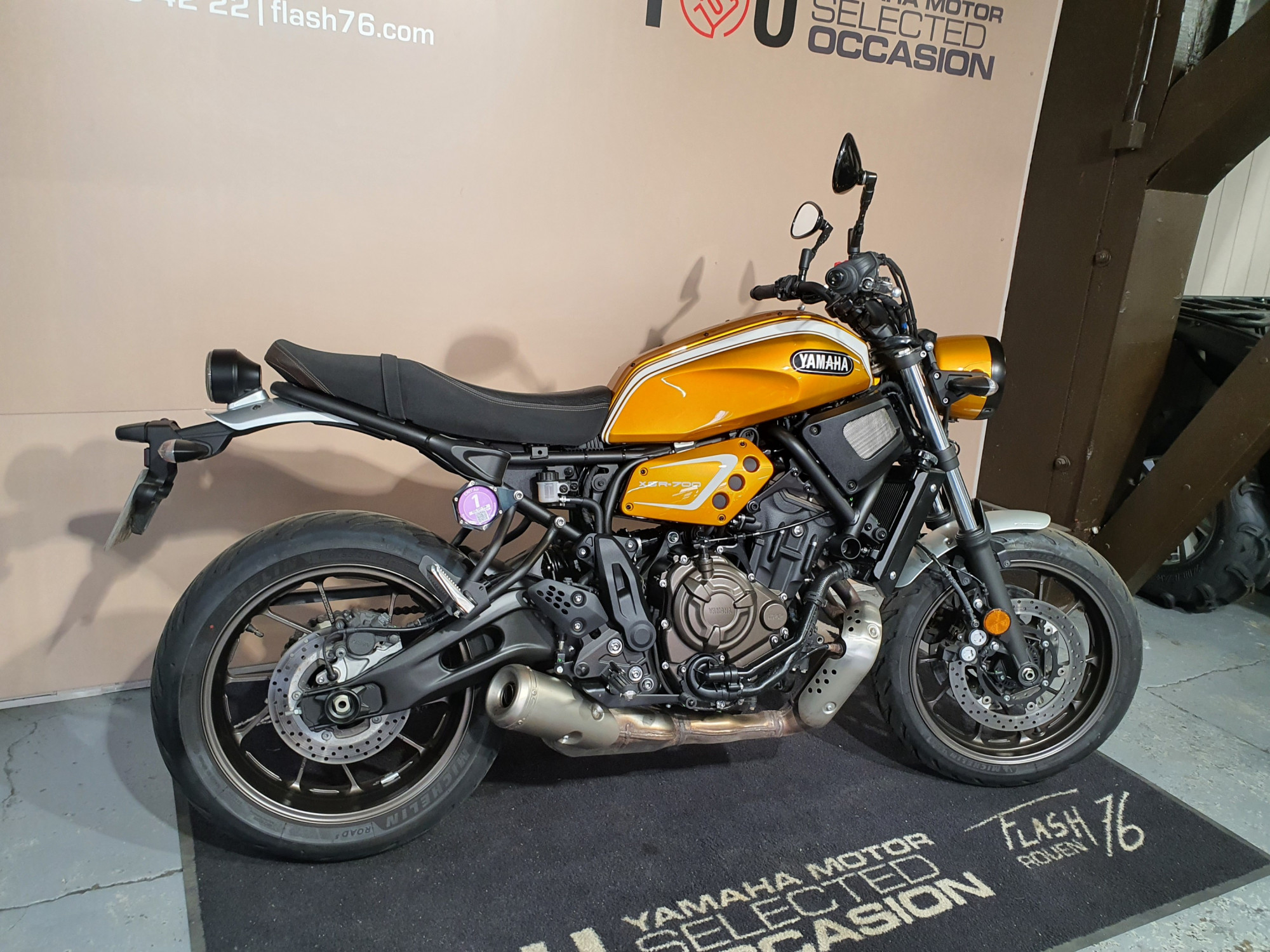 photo de YAMAHA XSR 700 700 occasion de couleur  en vente à Rouen n°2