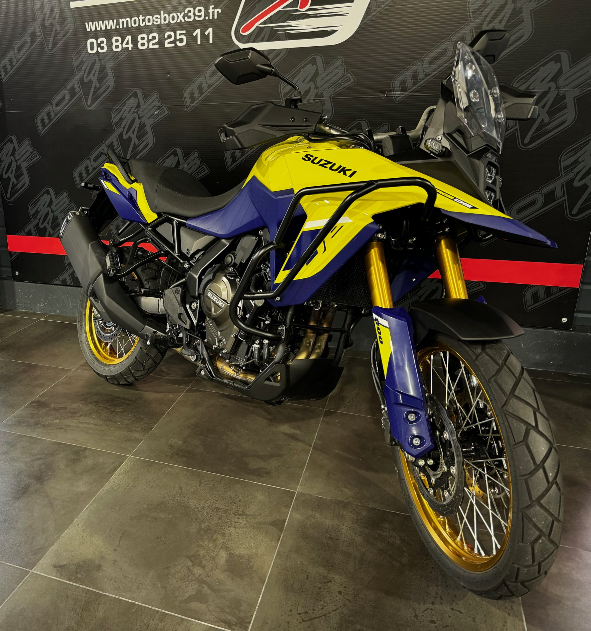 photo de SUZUKI V-STROM 800 DE 800 occasion de couleur  en vente   Dole