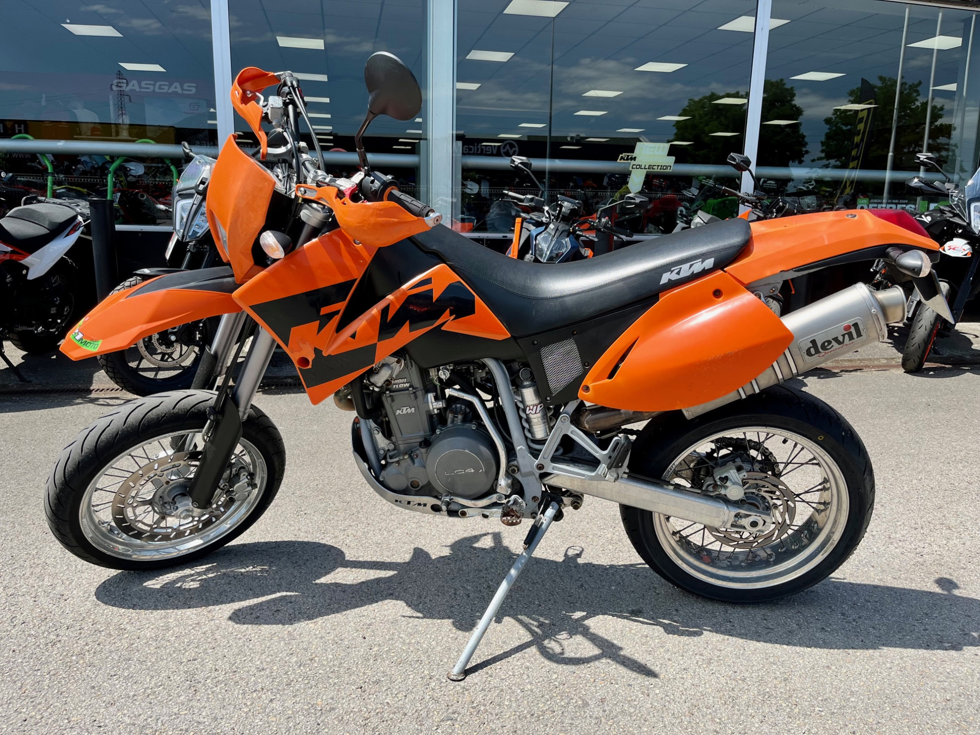 photo de KTM 640 SM PRESTIGE 640 occasion de couleur  en vente   Chenove