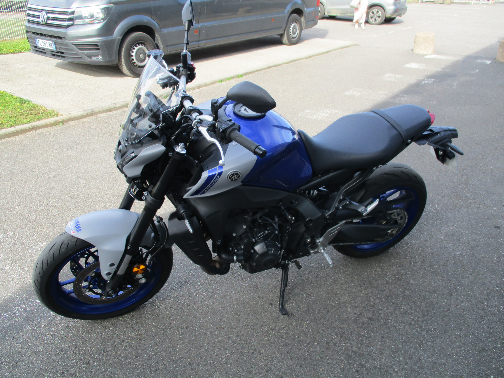 photo de YAMAHA MT-09 850 occasion de couleur  en vente à Varennes Les Macon n°3