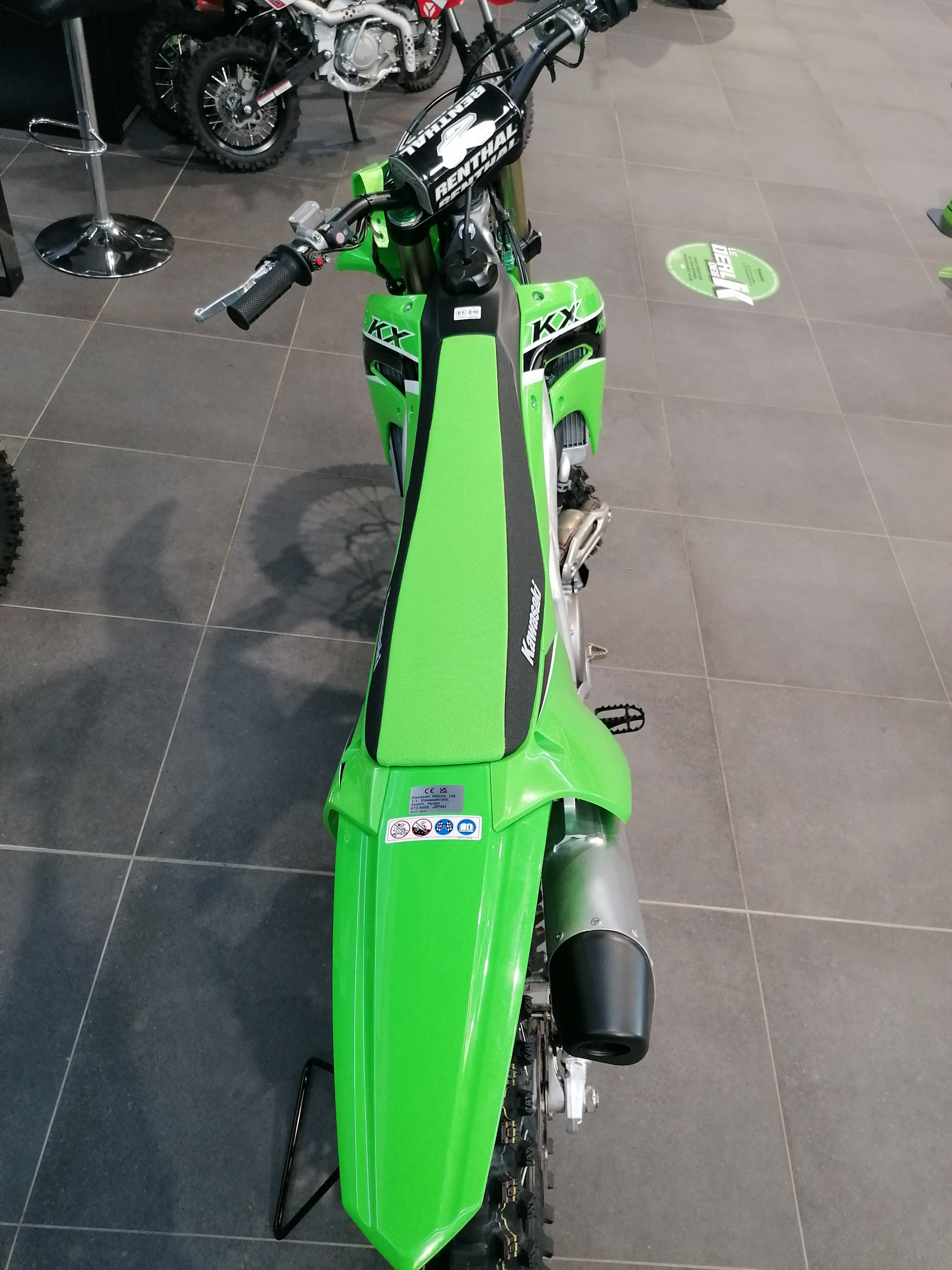 photo de KAWASAKI KX 450 occasion de couleur  en vente à Marmande n°2