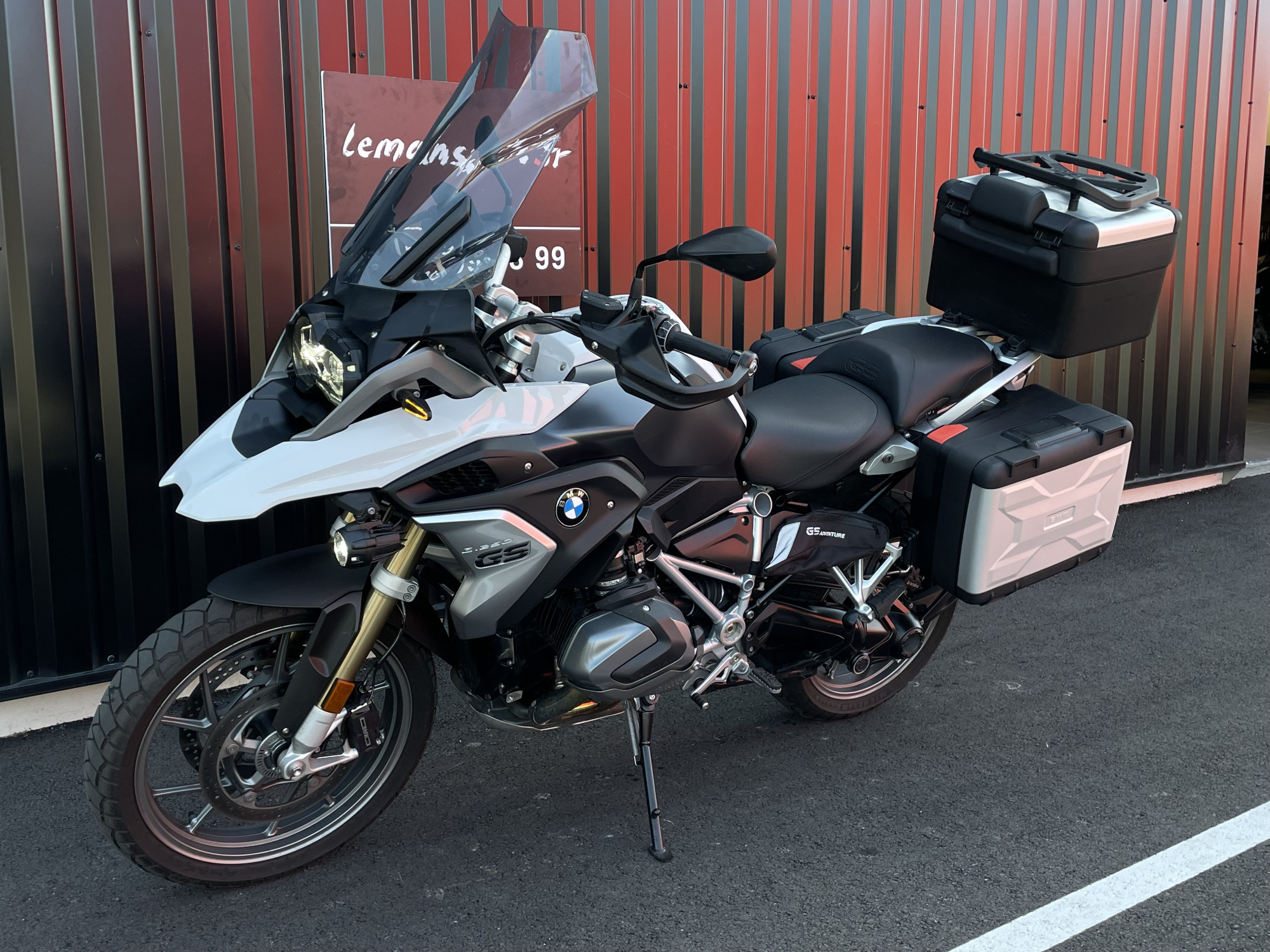 photo de BMW R 1250 GS 1250 occasion de couleur  en vente   Ruaudin