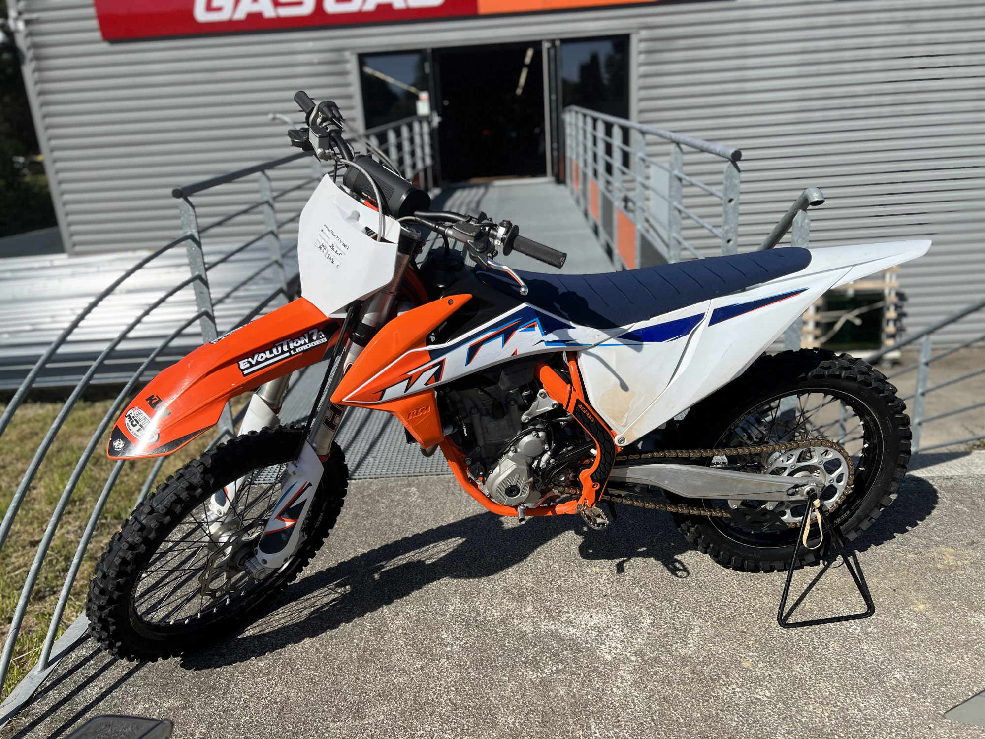 photo de KTM 250 SX-F 250 occasion de couleur  en vente à Feytiat n°3