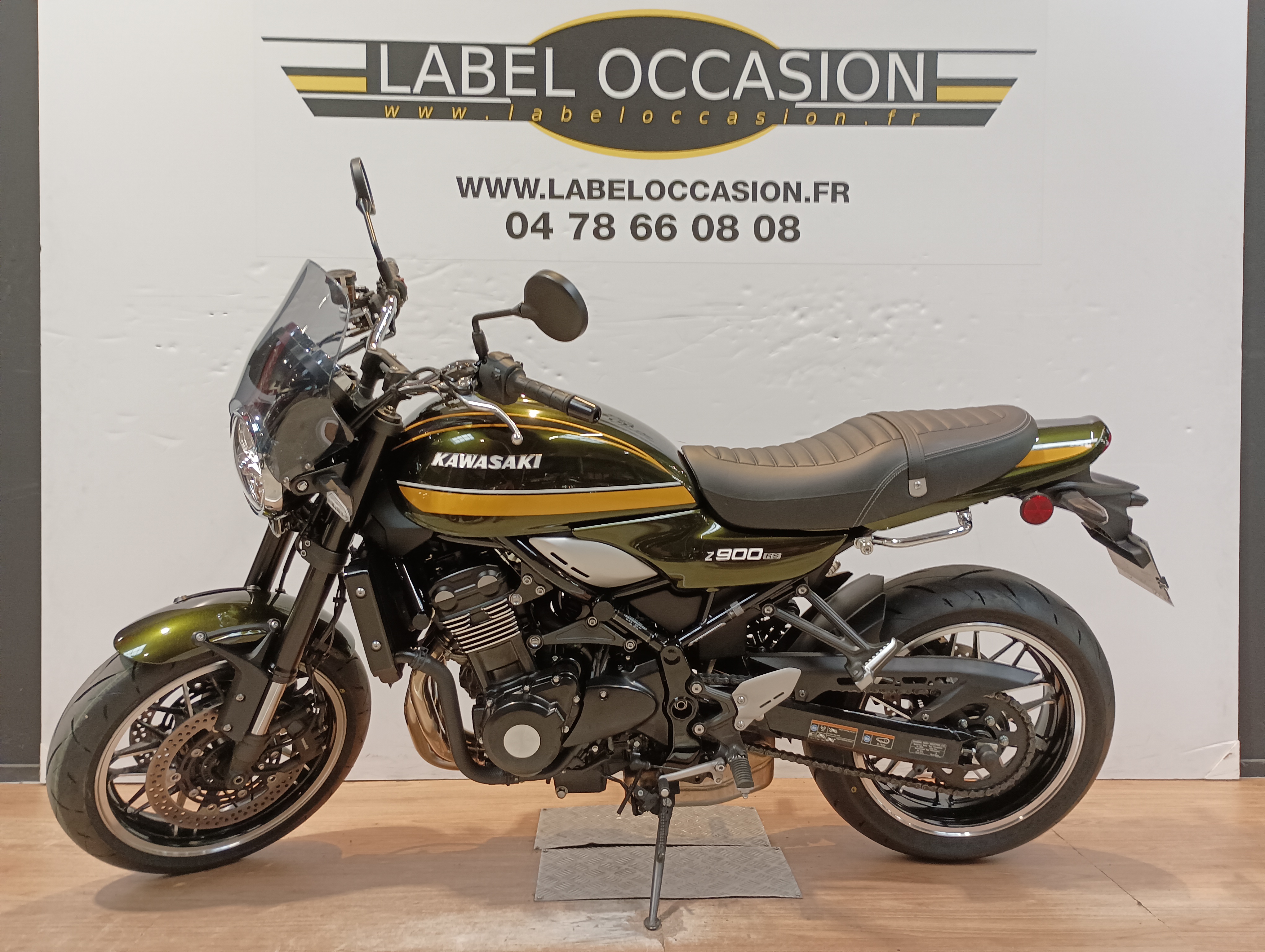 photo de KAWASAKI Z 900 RS 900 occasion de couleur  en vente   Limonest