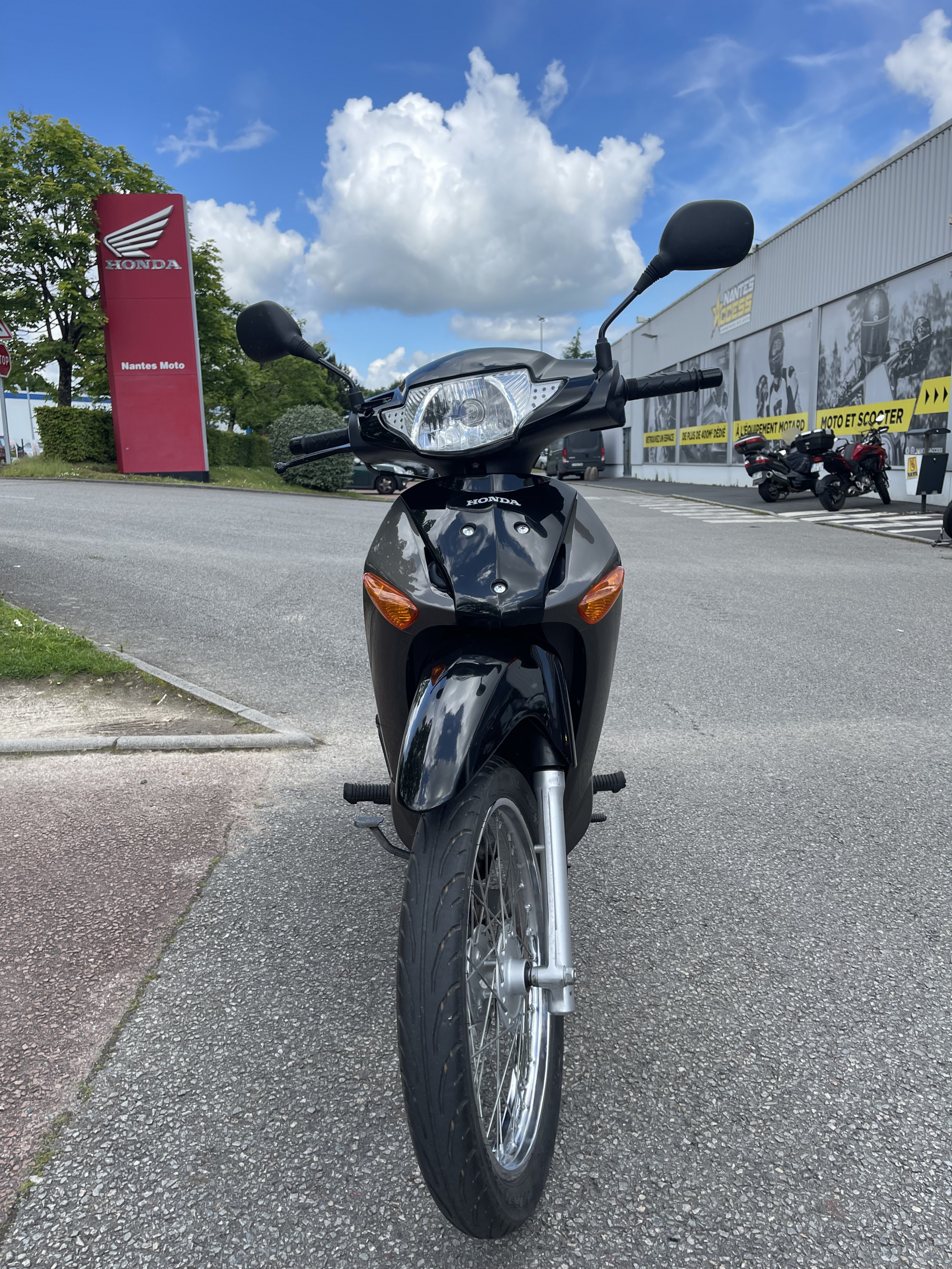 photo de HONDA ANF 125 INNOVA 125 occasion de couleur  en vente à Orvault n°2