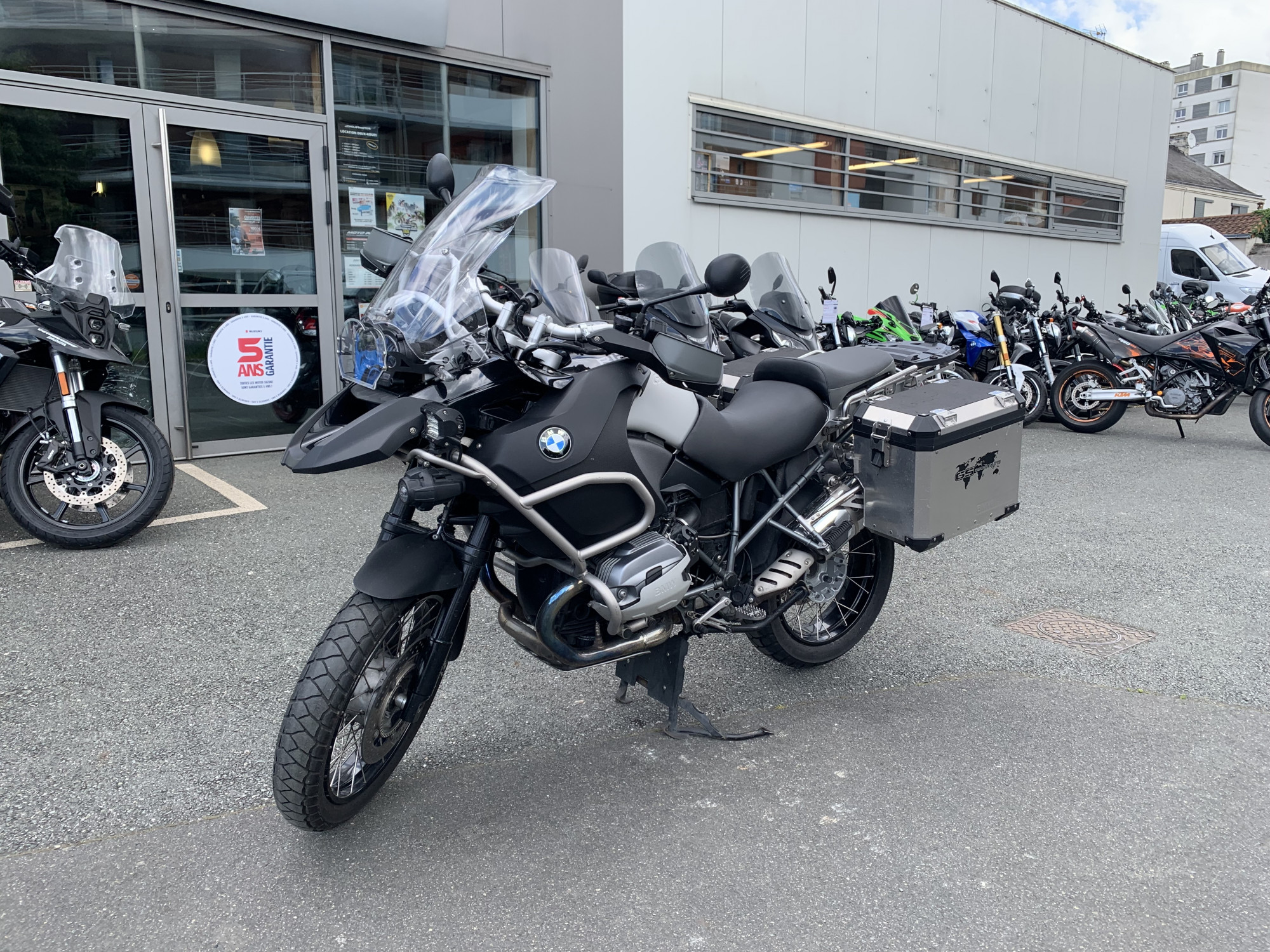 photo de BMW R 1200 1200 occasion de couleur  en vente à Cholet n°1