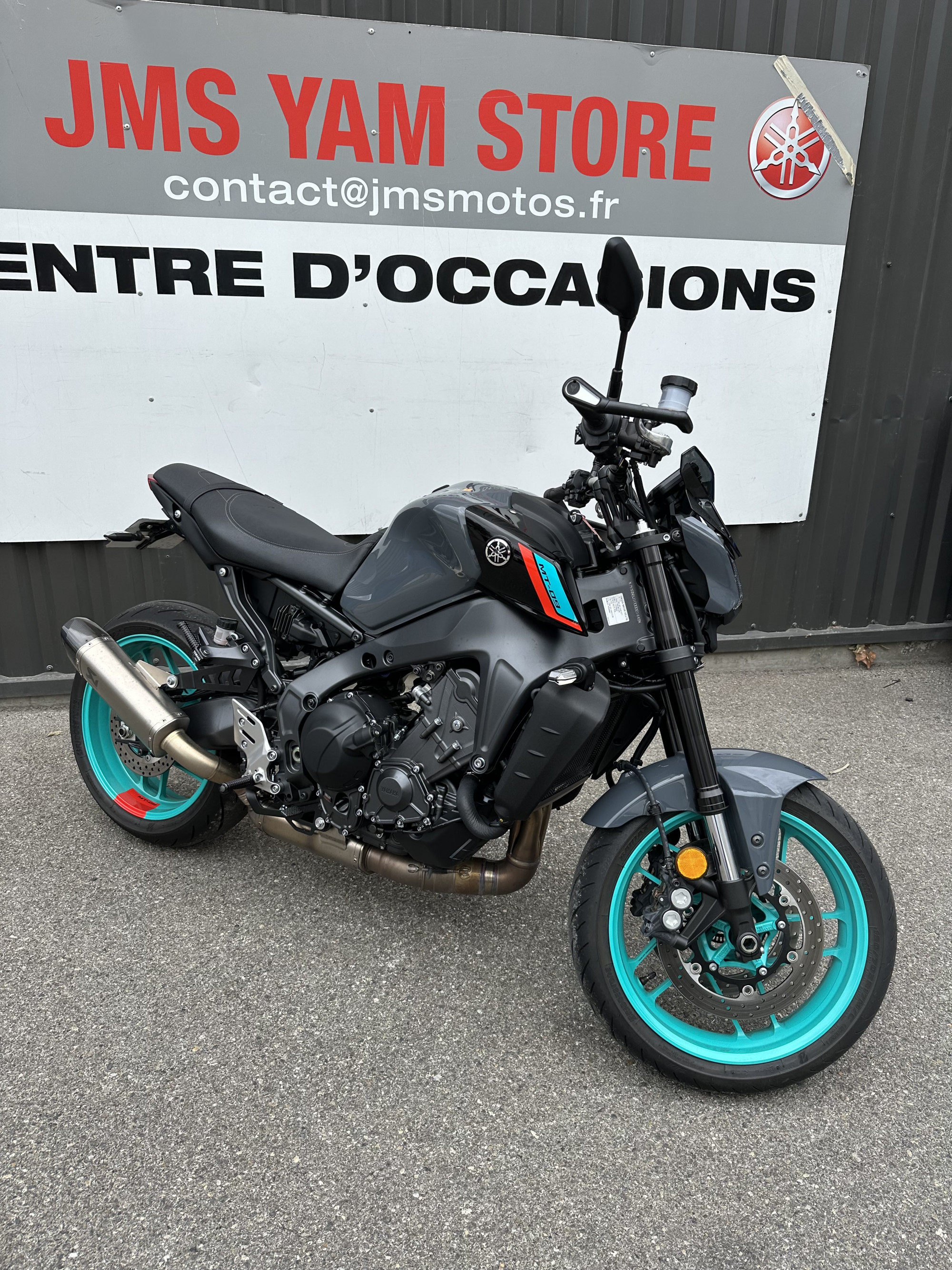 photo de YAMAHA MT-09 850 occasion de couleur  en vente à Avignon n°3