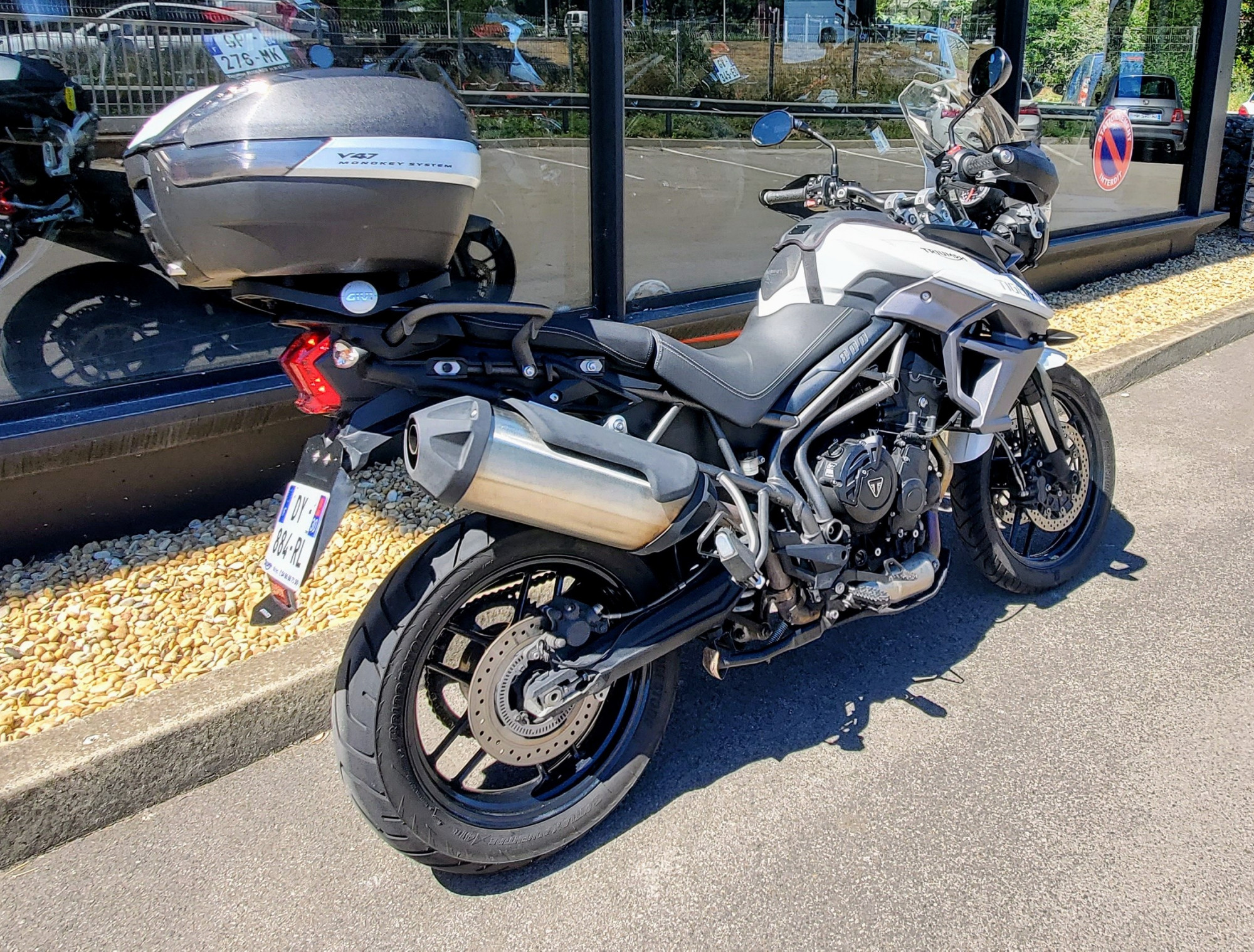 photo de TRIUMPH TIGER 800 XRX 800 occasion de couleur  en vente à Montpellier n°3