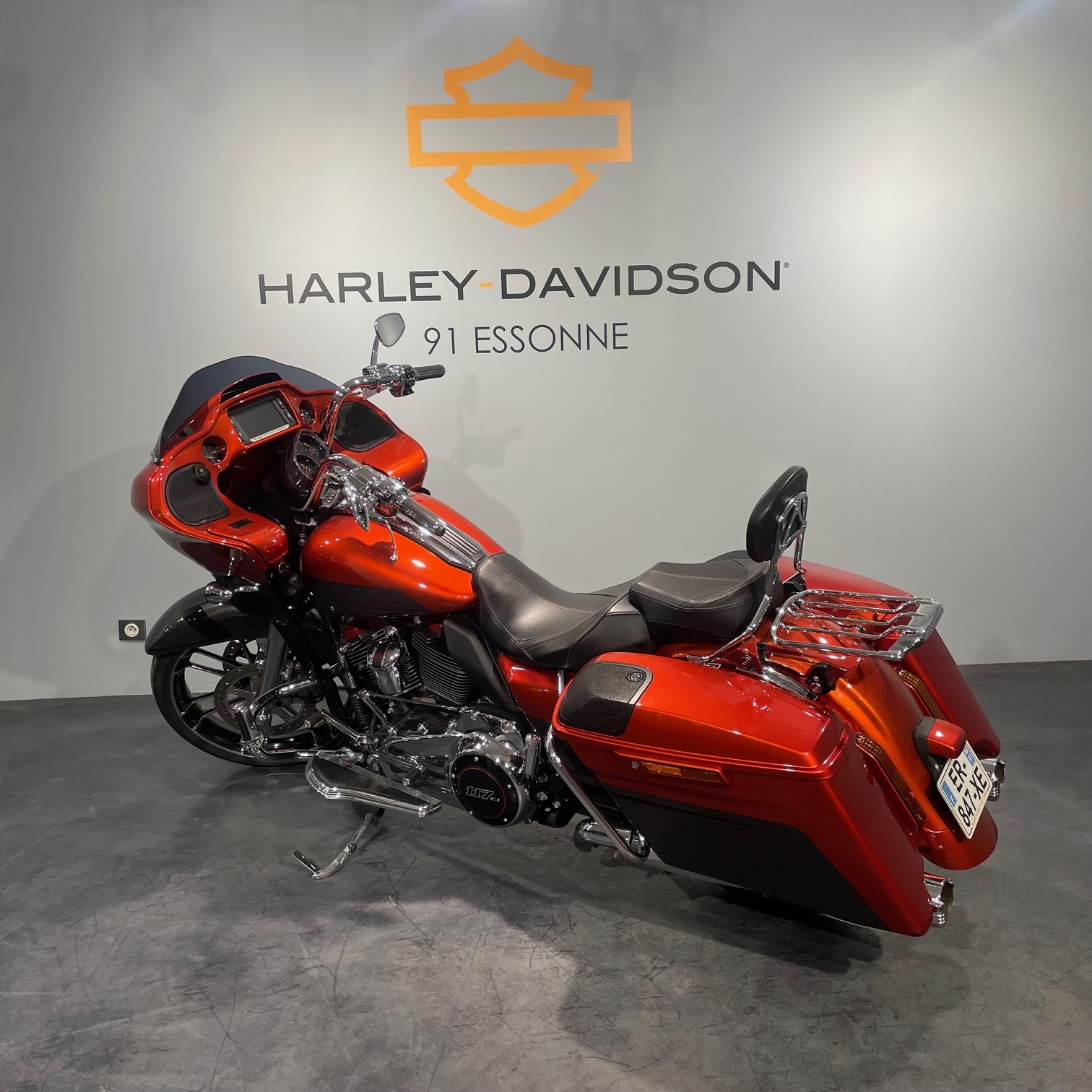 photo de HARLEY DAVIDSON TOURING ROAD GLIDE 1923 CVO 1923 occasion de couleur  en vente à Ballainvilliers n°1