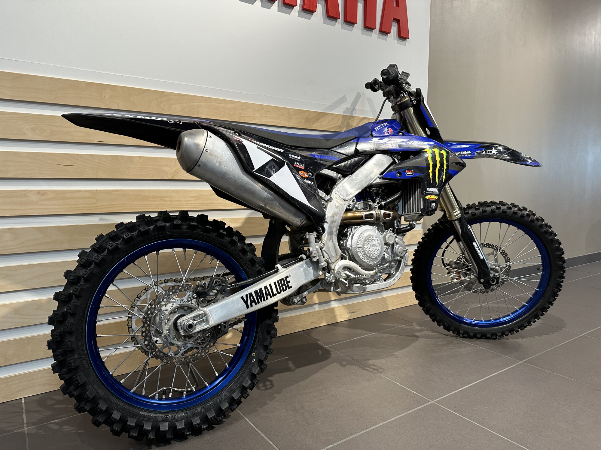 photo de YAMAHA YZ450F 450 occasion de couleur  en vente à Seclin n°3