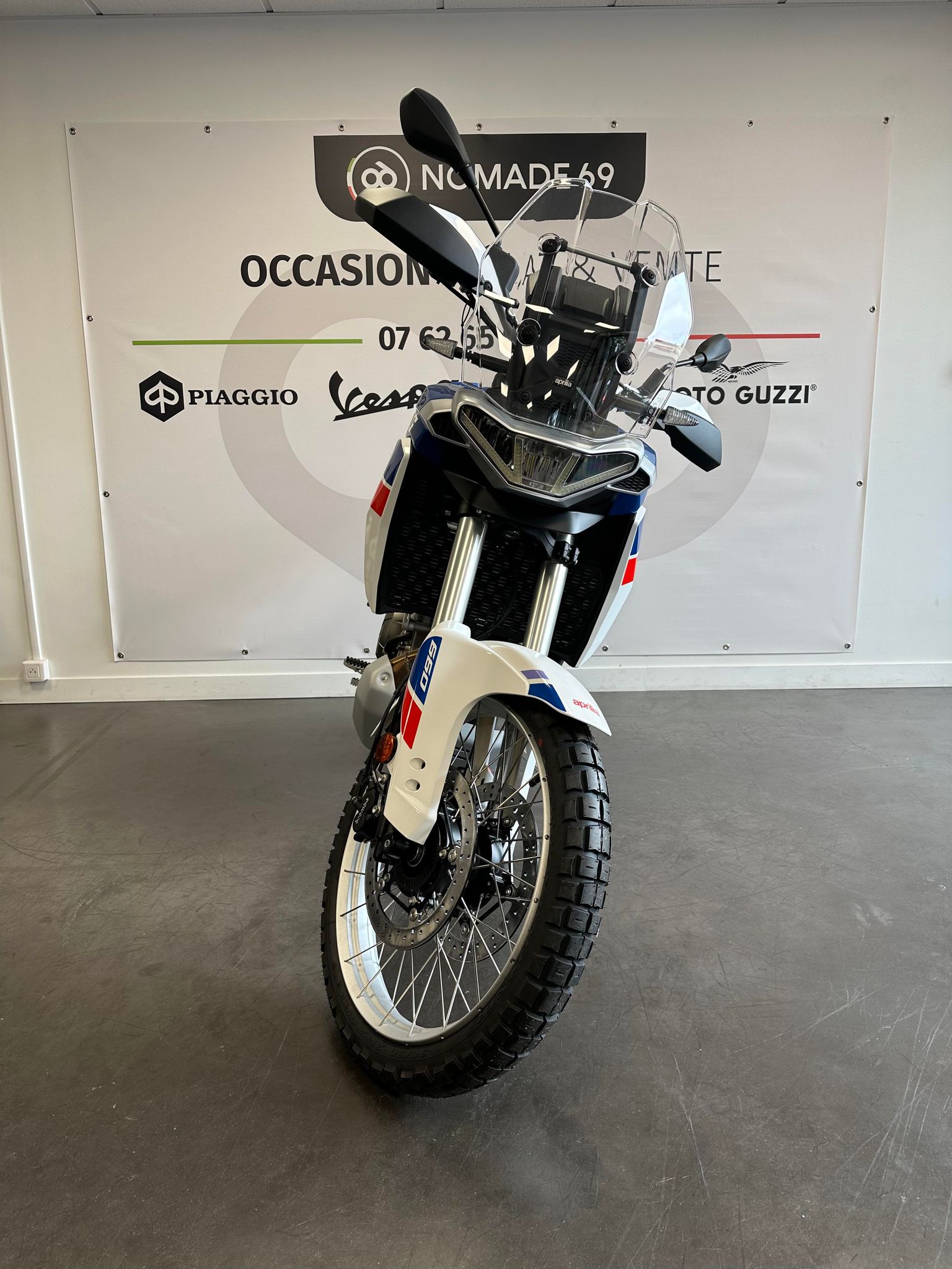 photo de APRILIA TUAREG 660 659 occasion de couleur  en vente à Brignais n°3