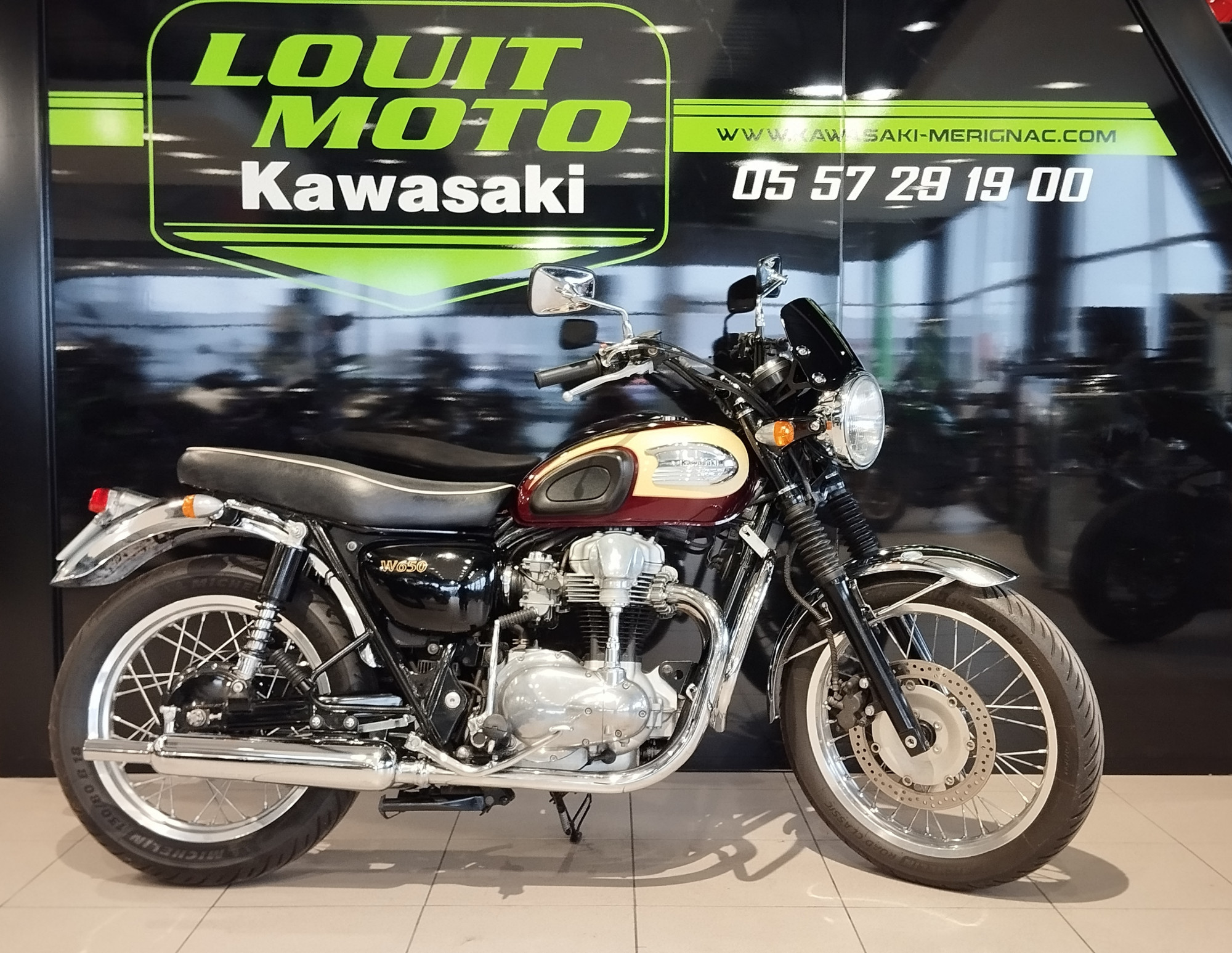 photo de KAWASAKI W 650 650 occasion de couleur  en vente   Merignac