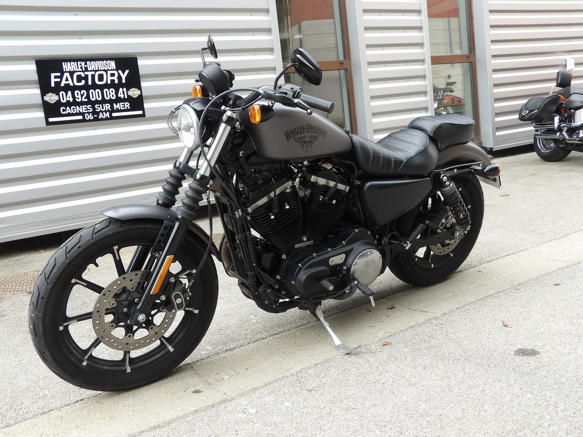 photo de HARLEY DAVIDSON HARLEY-DAVIDSON SPORTSTER 883 883 occasion de couleur  en vente à Cagnes Sur Mer n°2