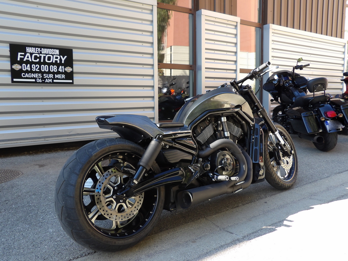 photo de HARLEY DAVIDSON V-ROD NIGHT ROD 1250 SPECIAL 1250 occasion de couleur  en vente à Cagnes Sur Mer n°1