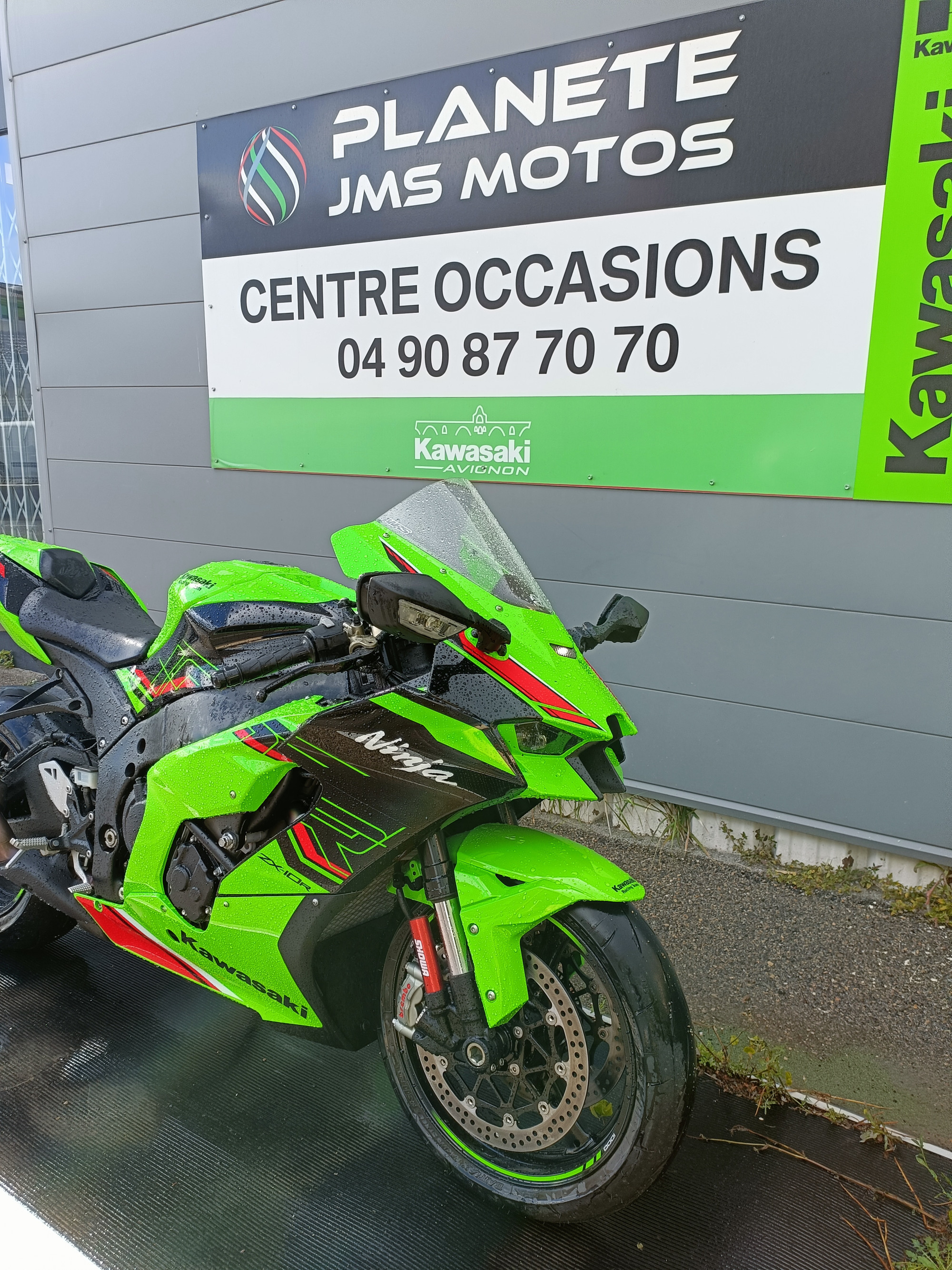 photo de KAWASAKI ZX10R KRT PACK PERF 2024 SUPPORT 1000 occasion de couleur  en vente   Avignon