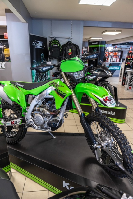 photo de KAWASAKI KX250F ENDURO 250 occasion de couleur  en vente à Chenove n°2