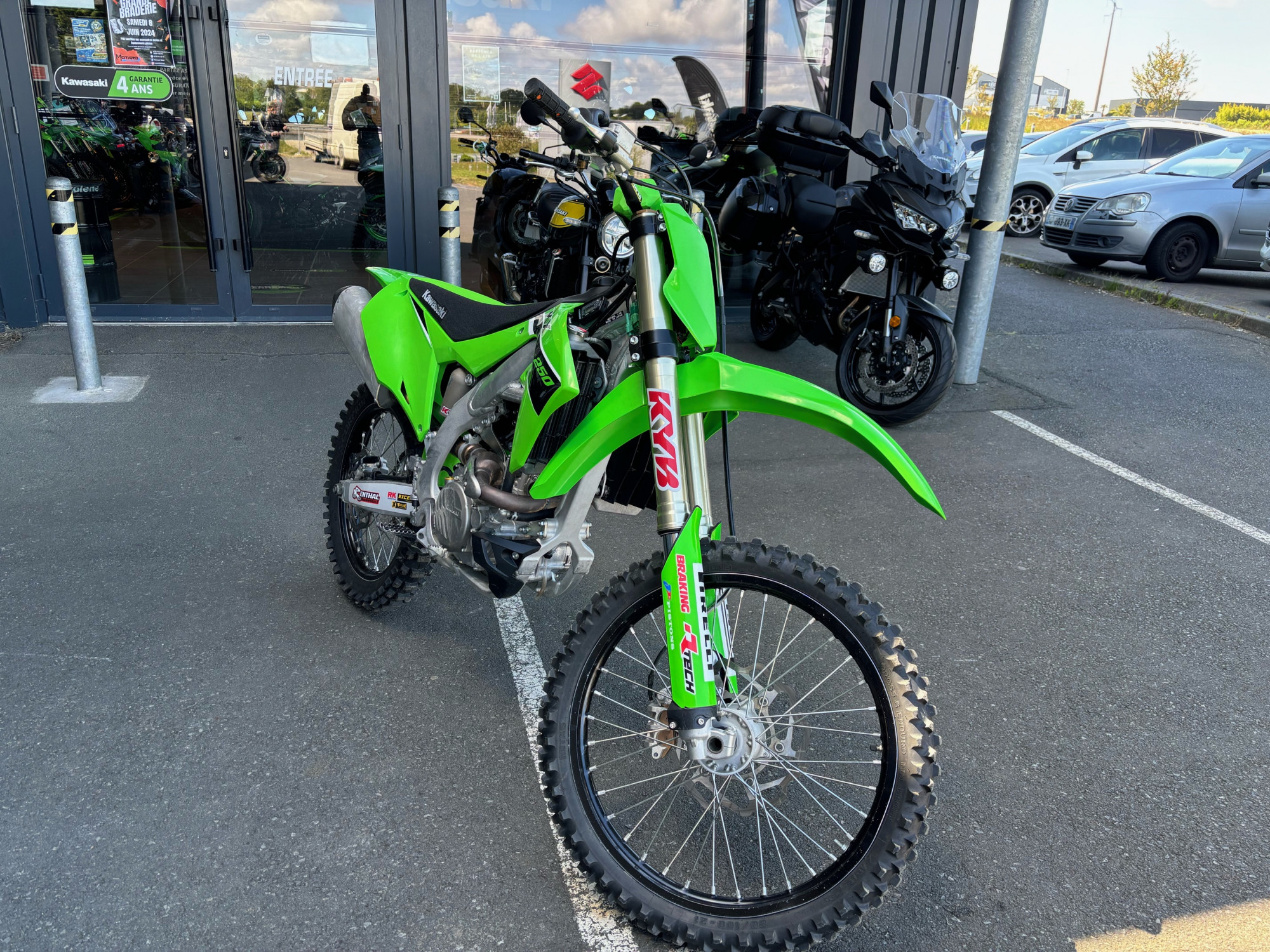 photo de KAWASAKI KX250F CROSS 250 occasion de couleur  en vente à Tregueux n°3