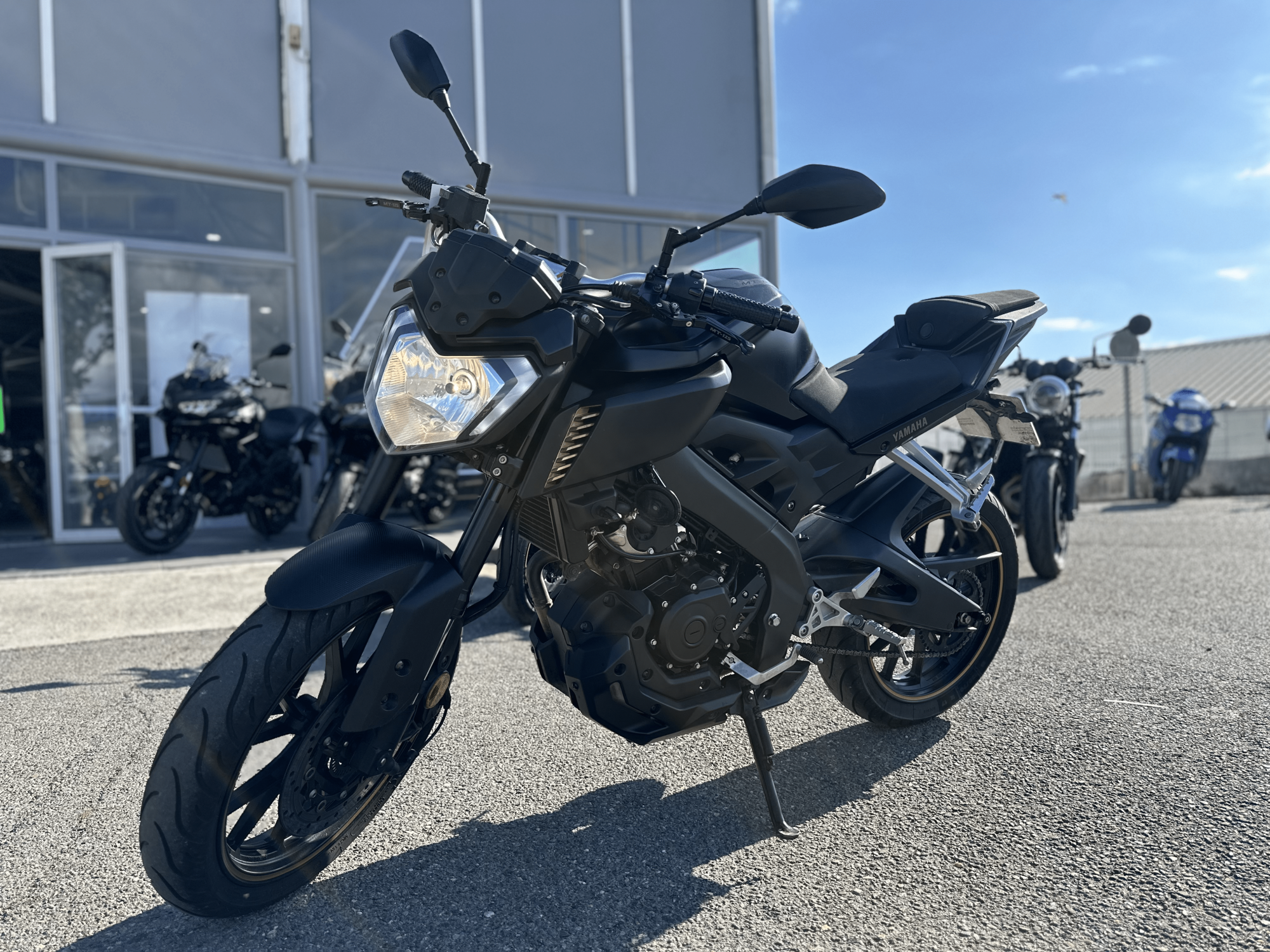 photo de YAMAHA MT-125 125 occasion de couleur  en vente à Carcassonne n°3