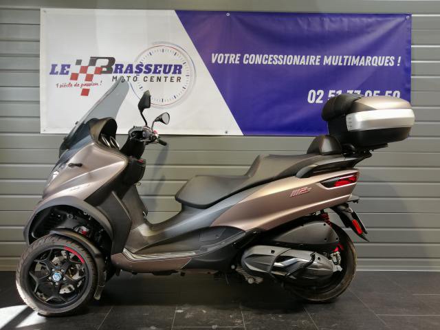 photo de PIAGGIO MP3 500 500 occasion de couleur  en vente à La Roche Sur Yon n°3