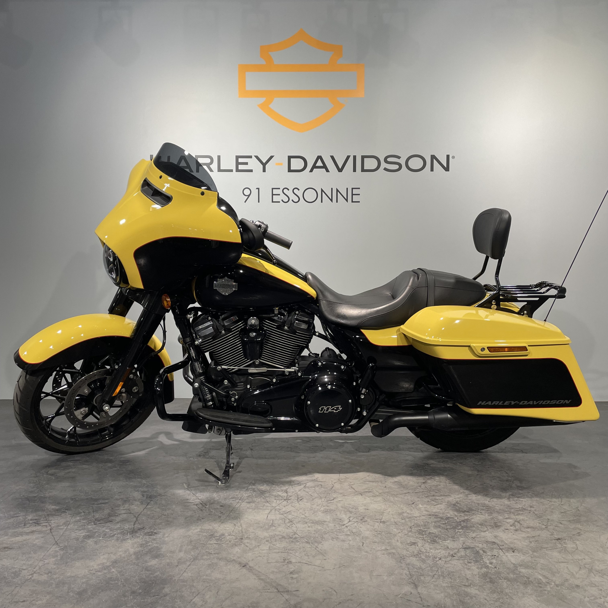 photo de HARLEY DAVIDSON TOURING STREET GLIDE 1868 SPECIA 1868 occasion de couleur  en vente à Ballainvilliers n°2