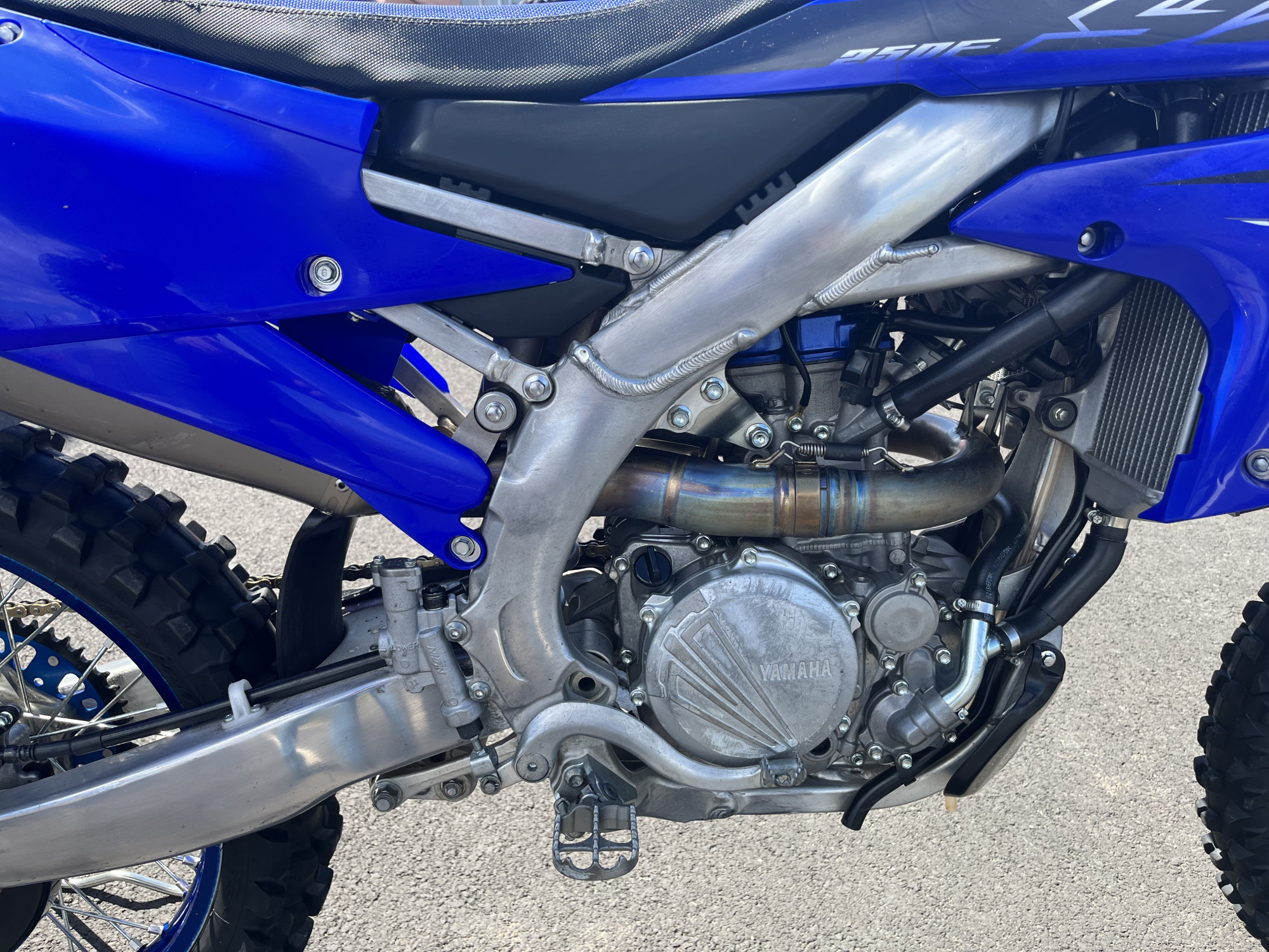 photo de YAMAHA YZ 250 occasion de couleur  en vente à Sete n°2